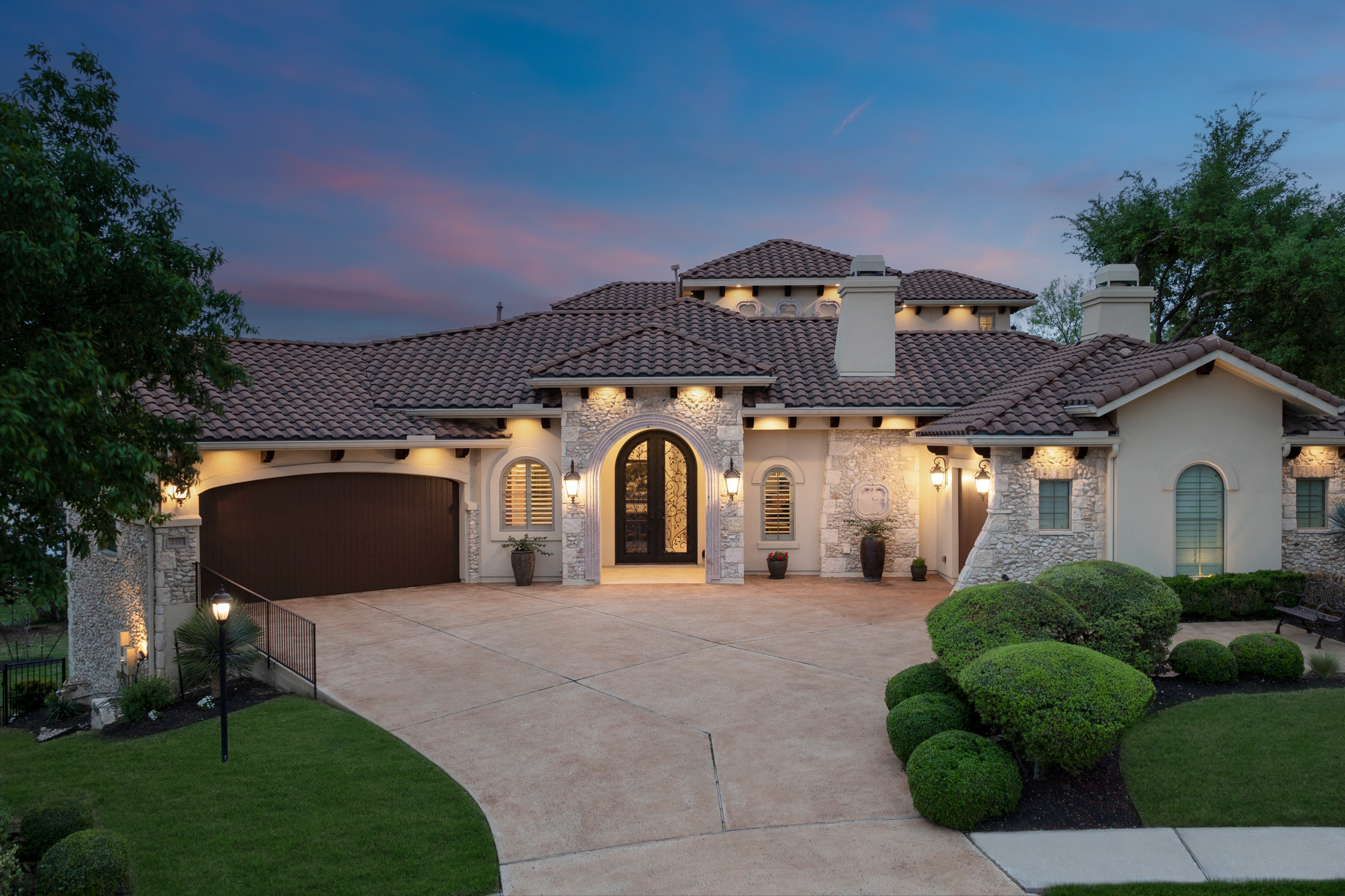 224 Neville Wood Court 