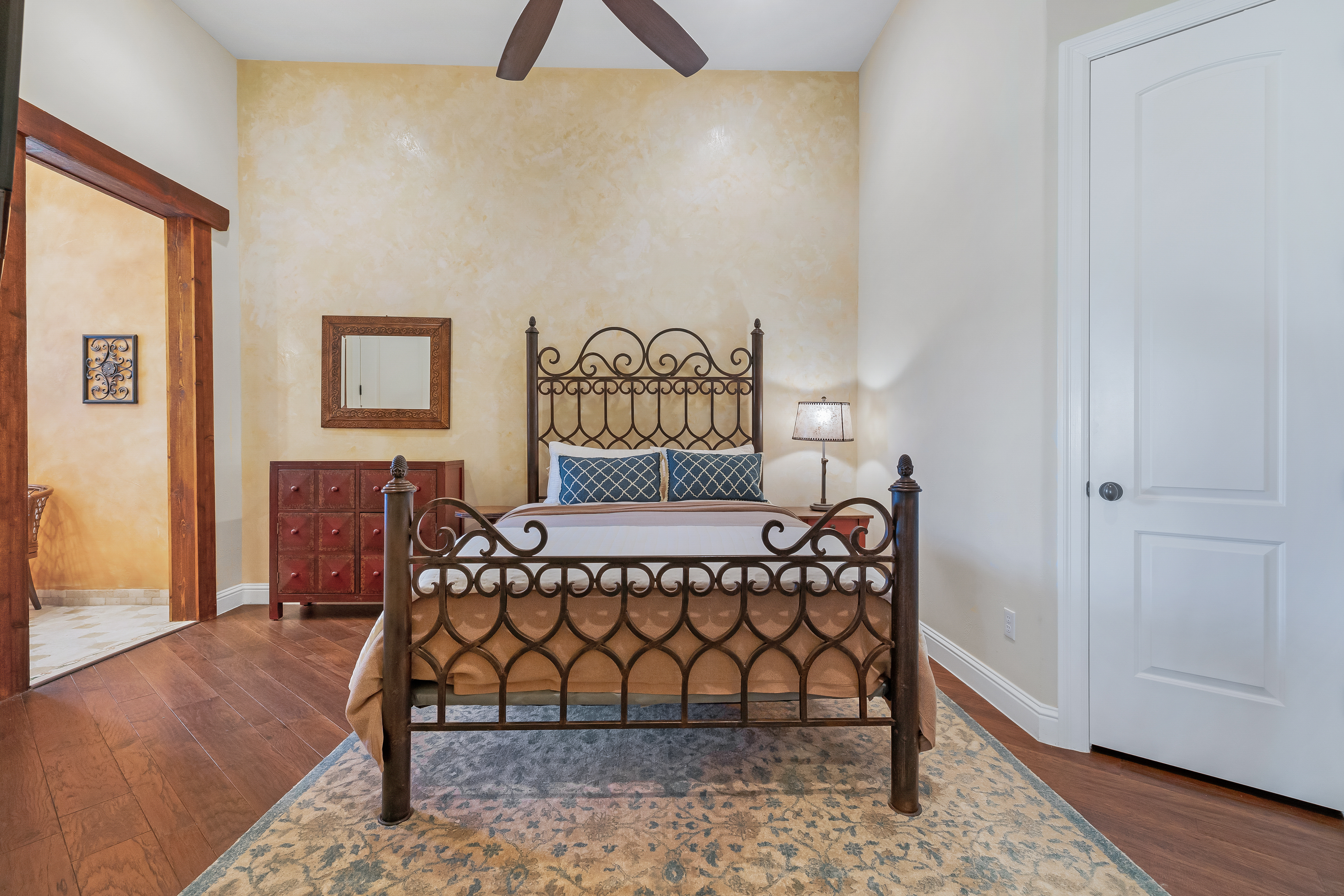 224 Neville Wood Court 