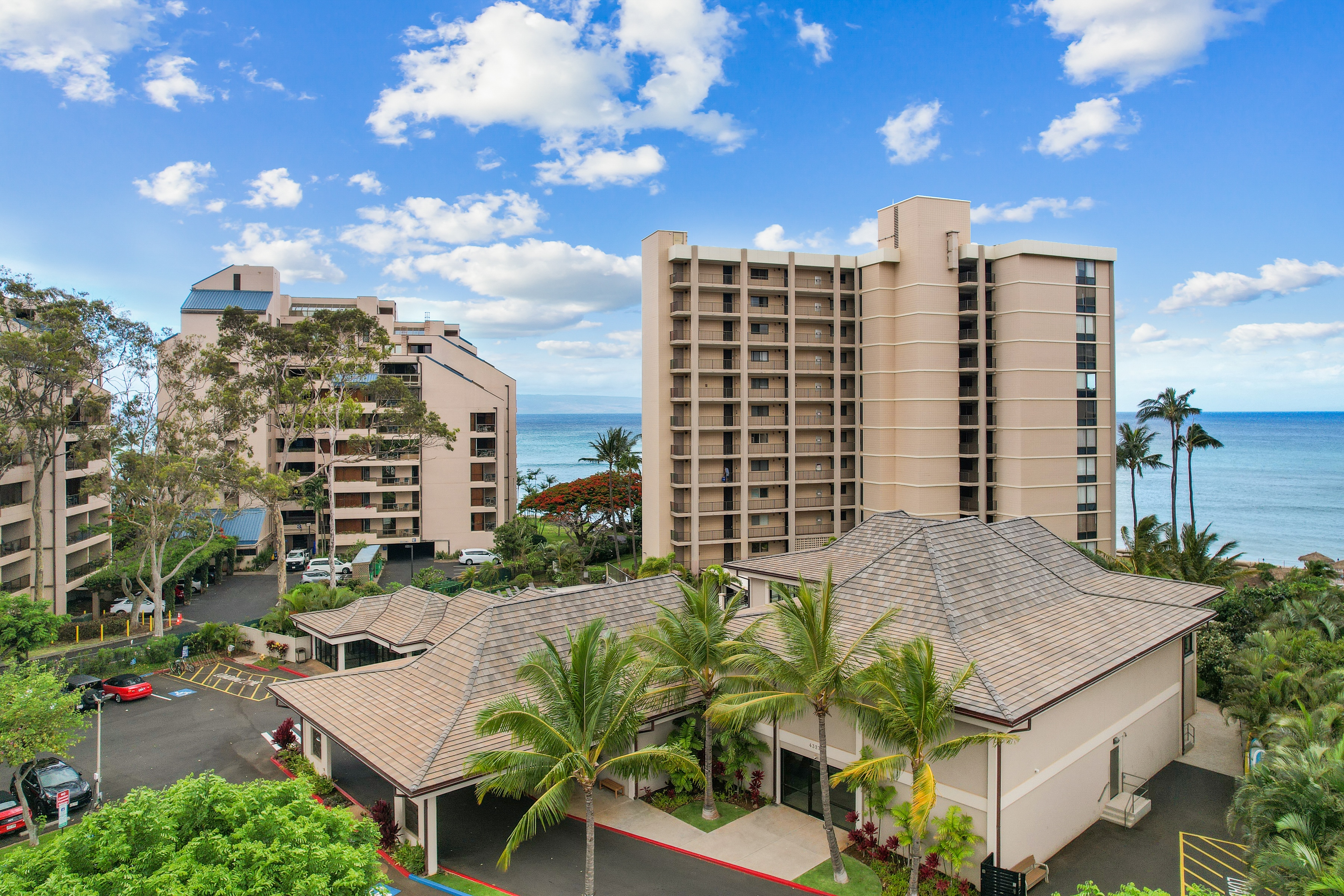 Valley Isle #309 4327 Lower Honoapiilani Rd.