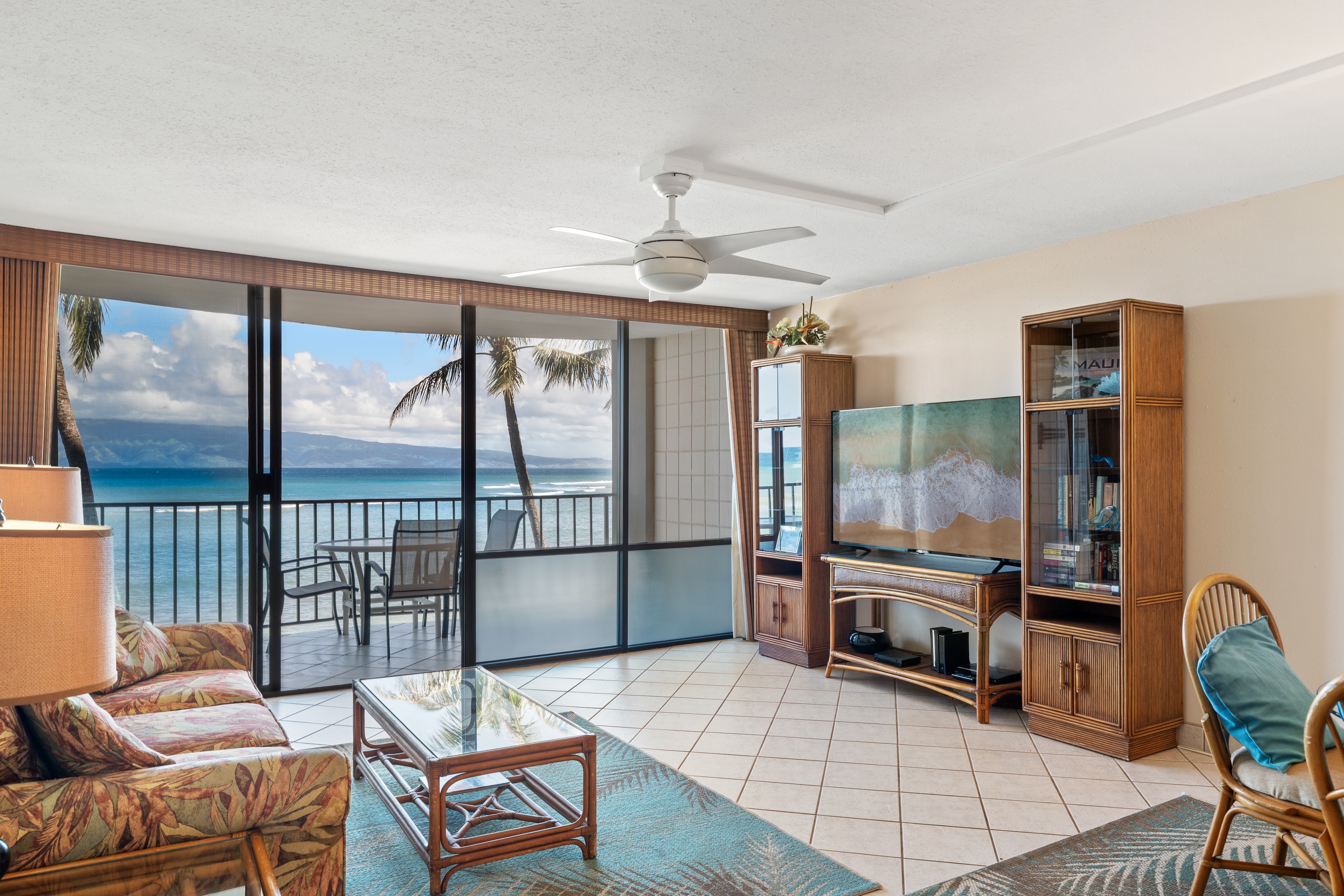 Valley Isle #309 4327 Lower Honoapiilani Rd.