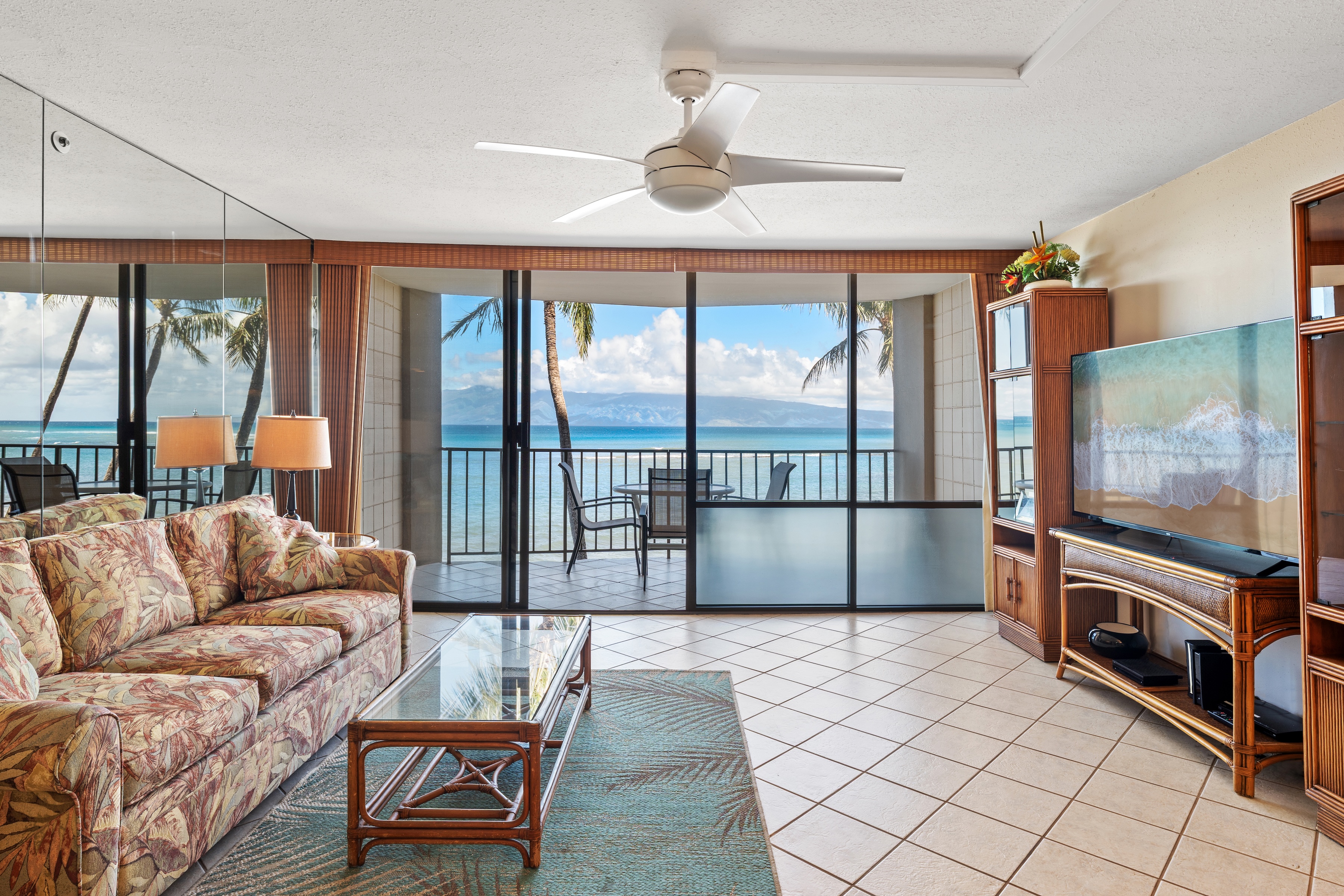 Valley Isle #309 4327 Lower Honoapiilani Rd.