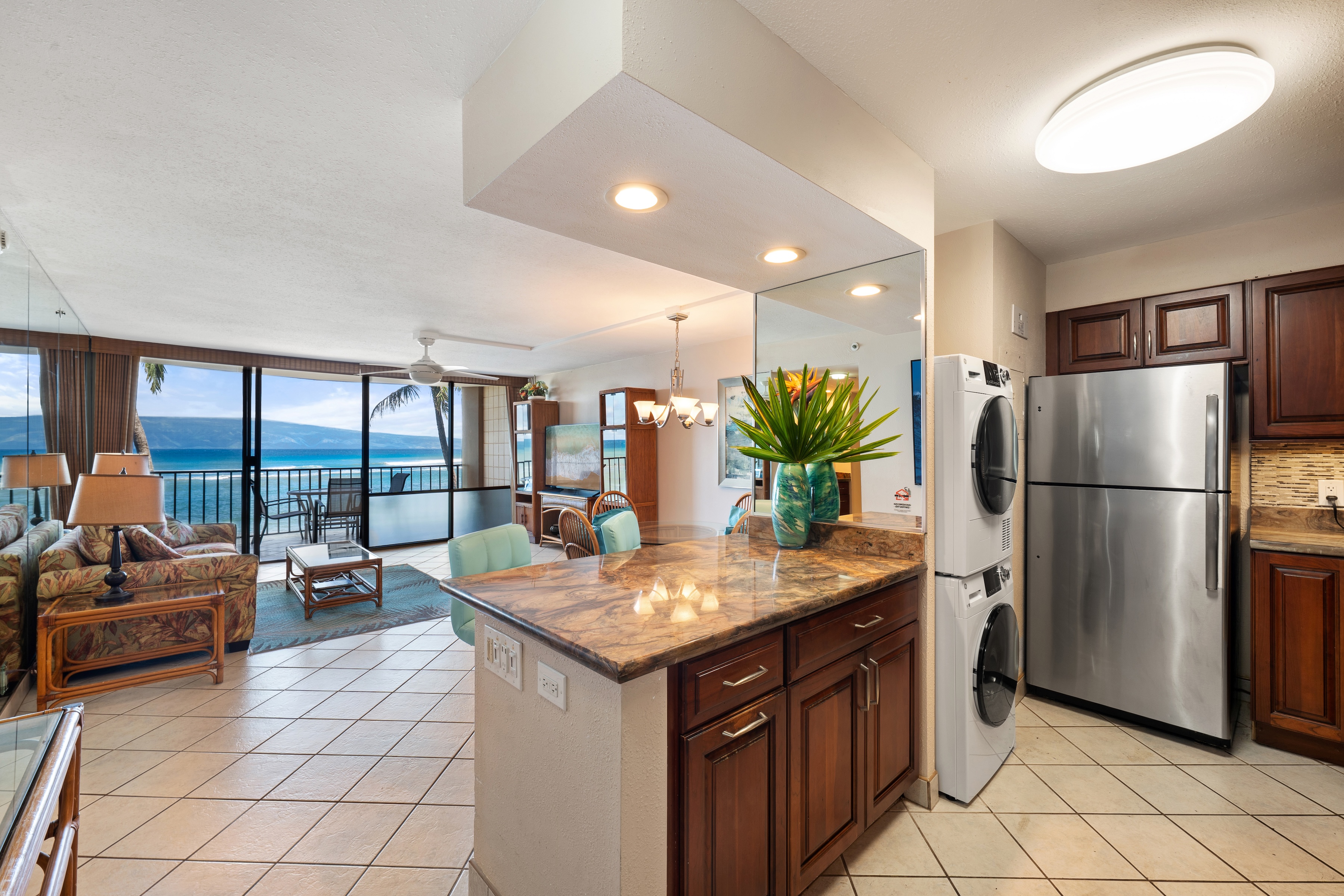 Valley Isle #309 4327 Lower Honoapiilani Rd.