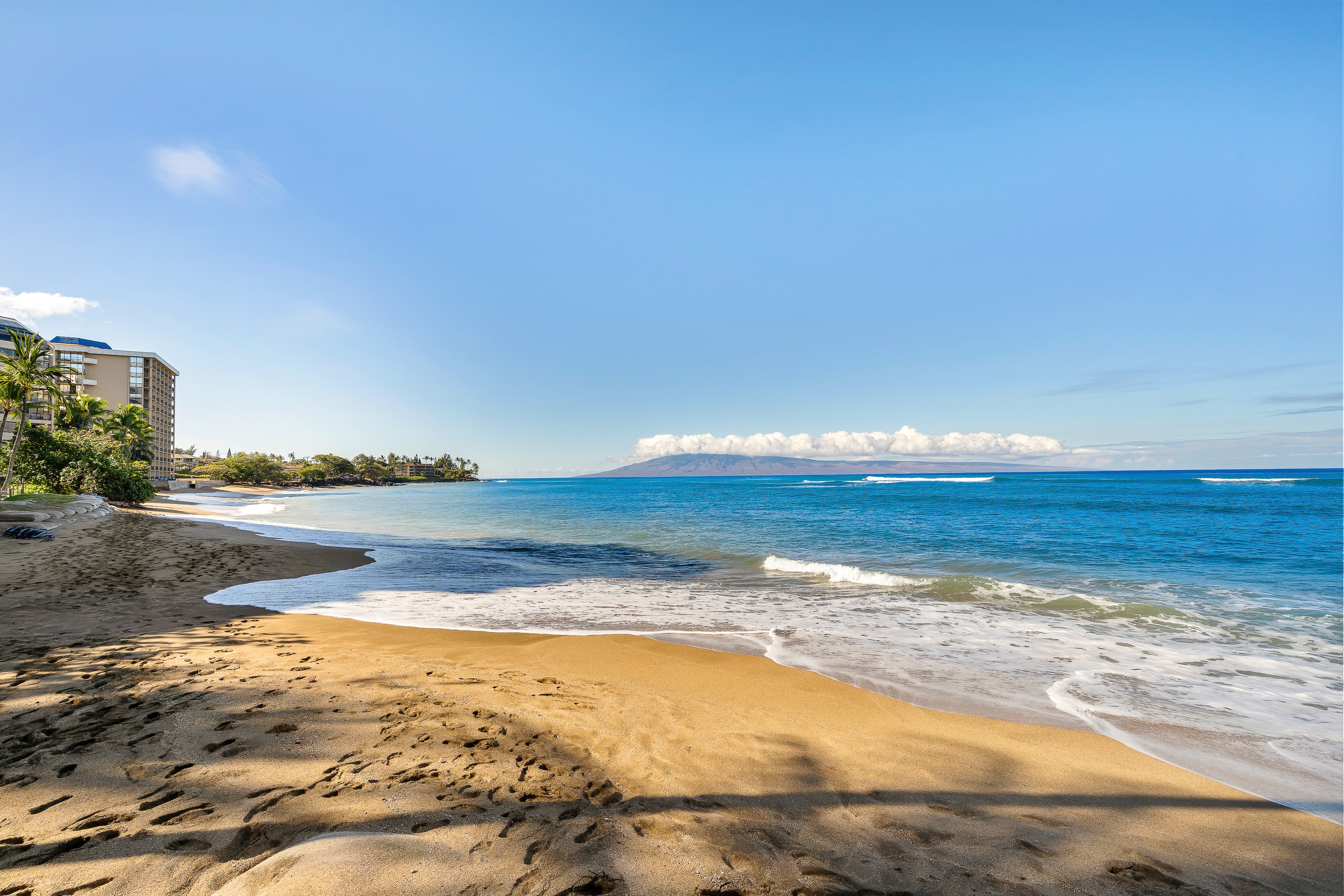 Valley Isle #309 4327 Lower Honoapiilani Rd.
