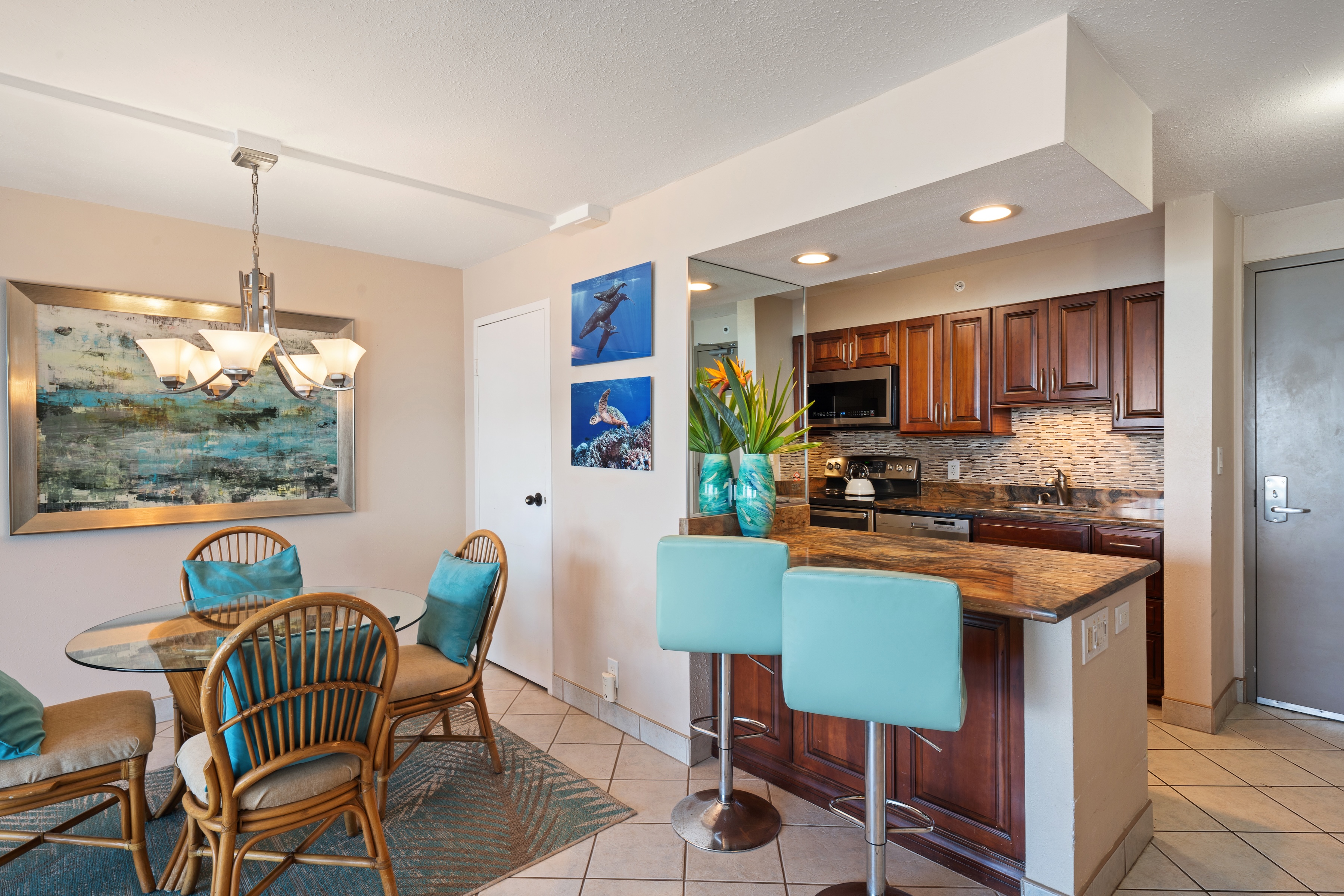 Valley Isle #309 4327 Lower Honoapiilani Rd.
