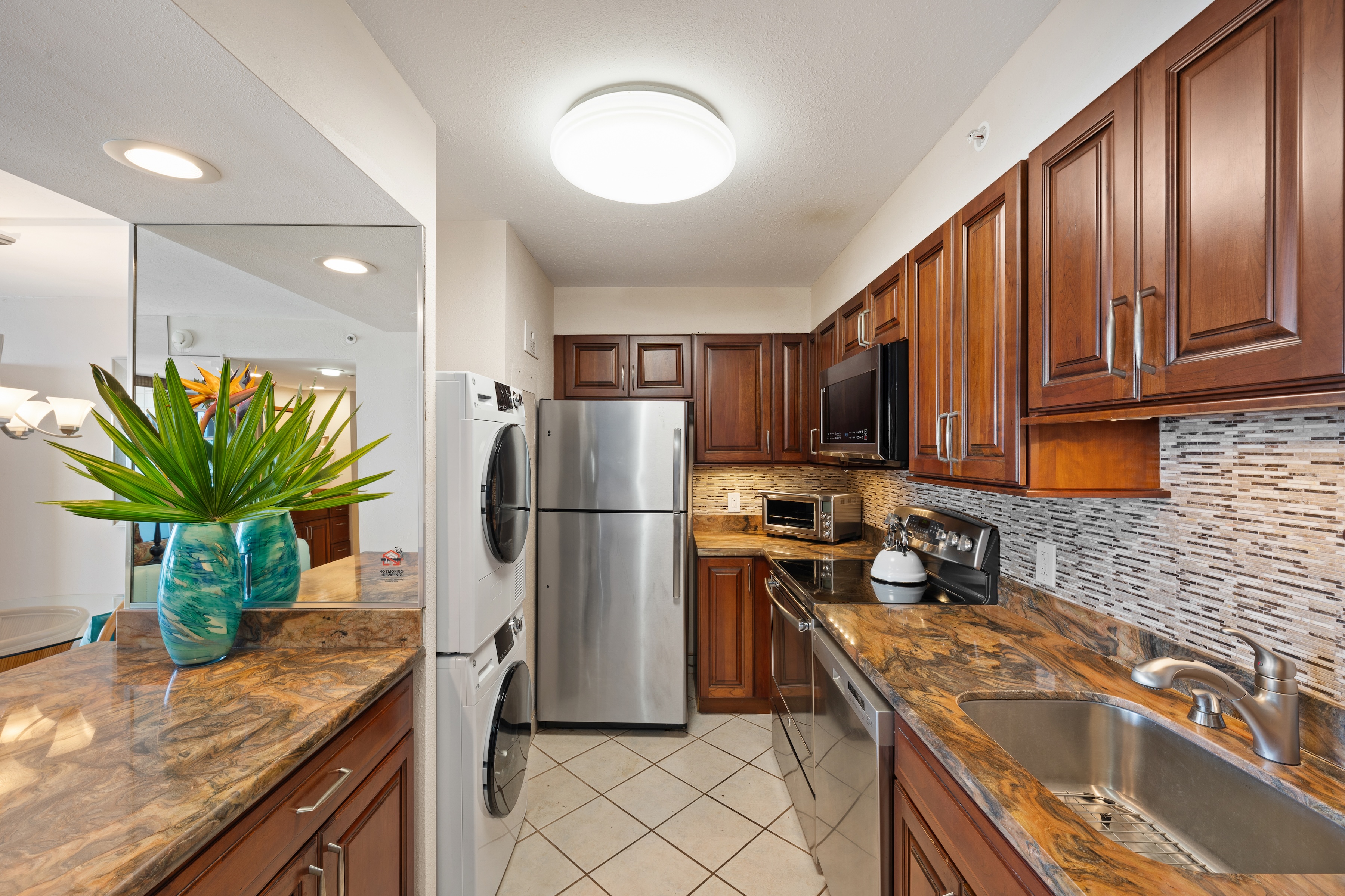 Valley Isle #309 4327 Lower Honoapiilani Rd.