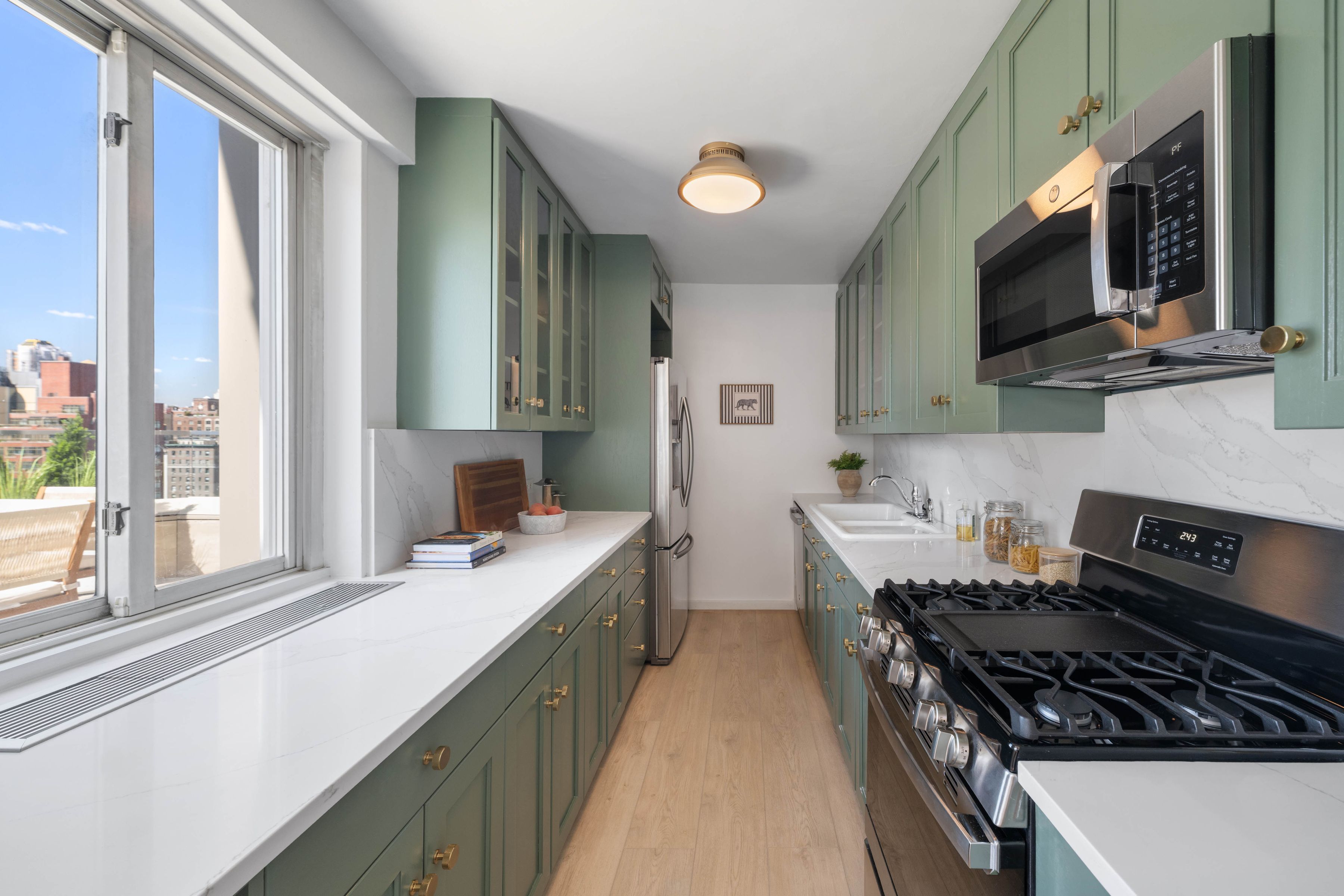 201 East 79th Street 19D