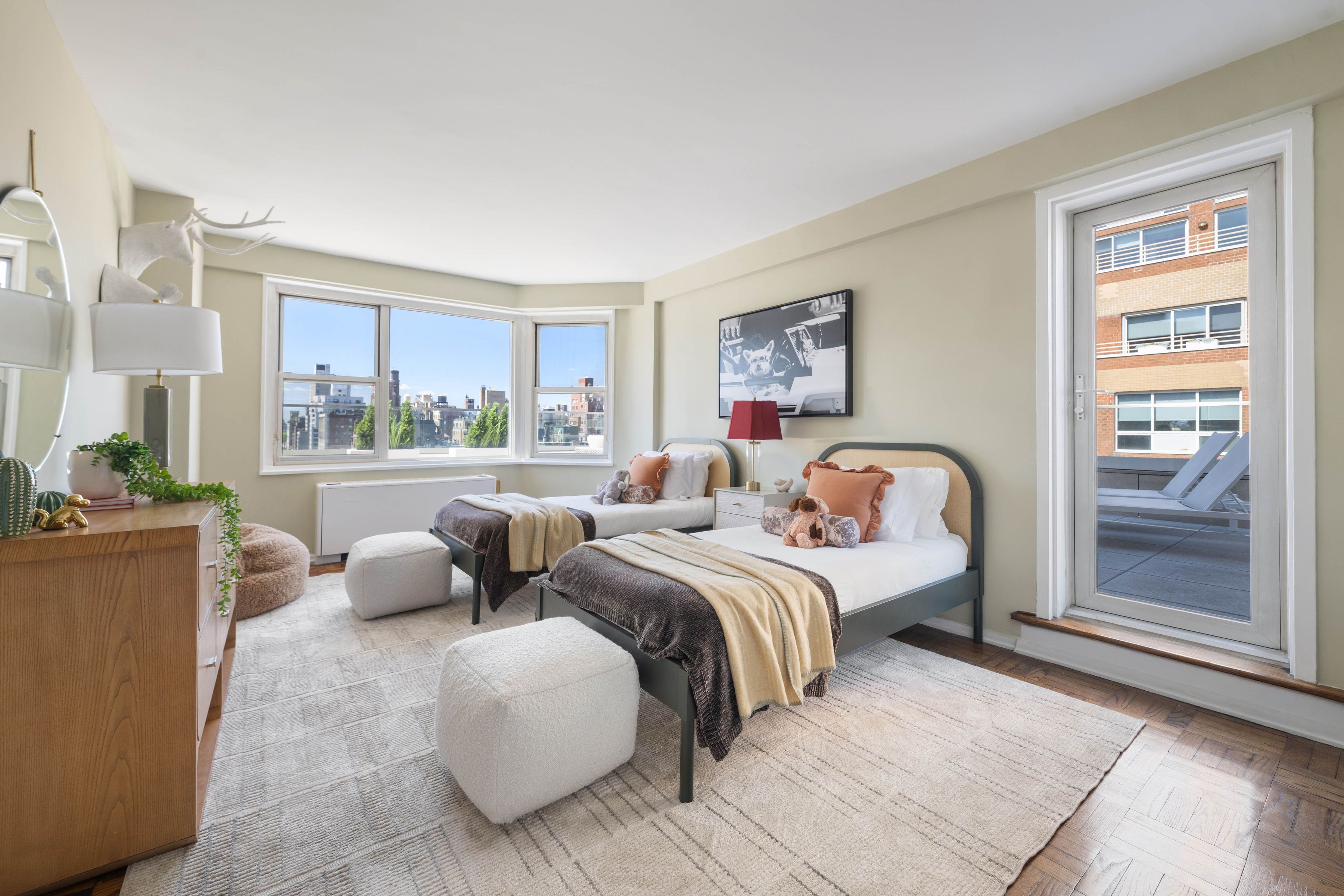 201 East 79th Street 19D