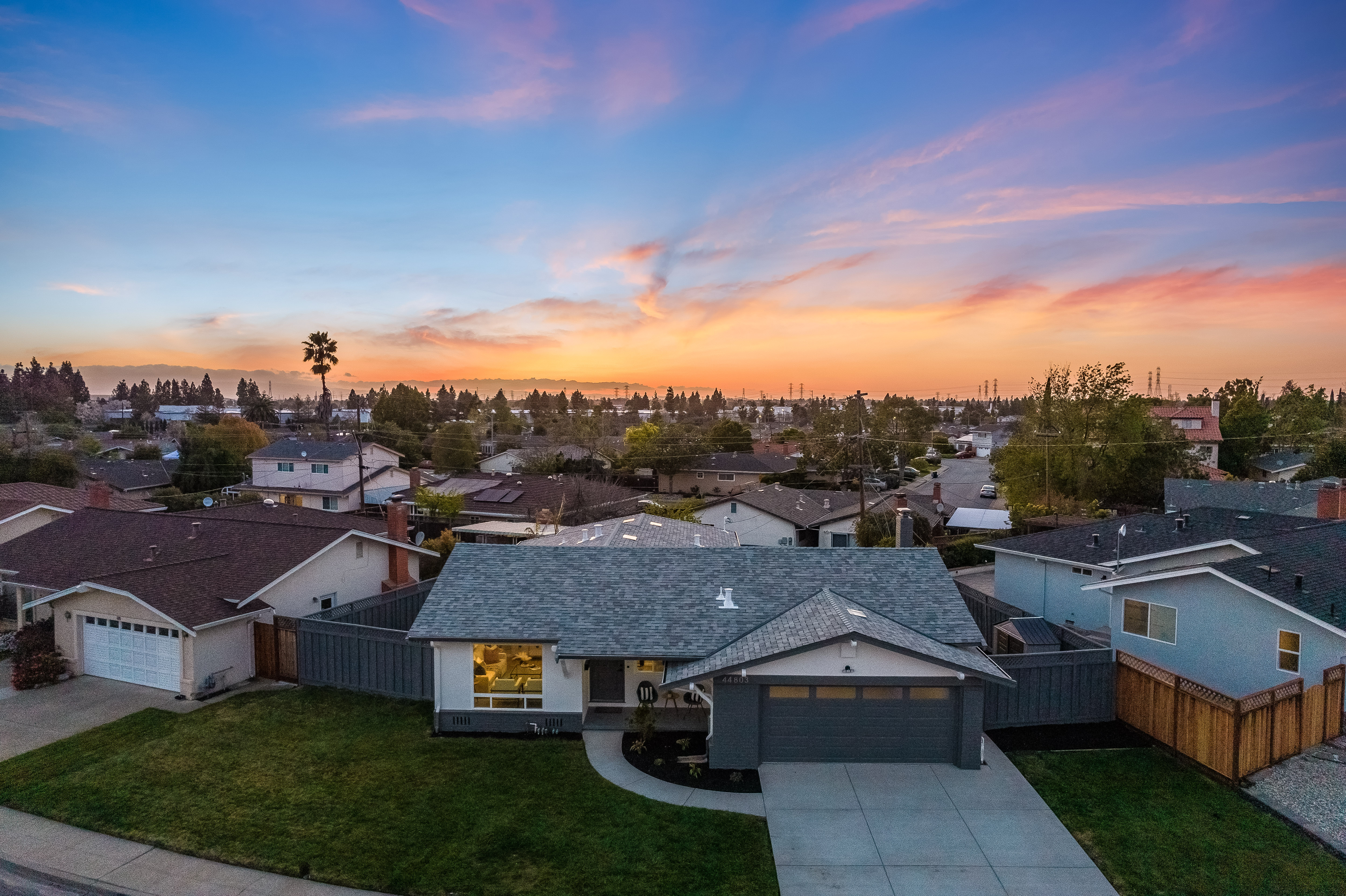 44803 Winding Lane 
