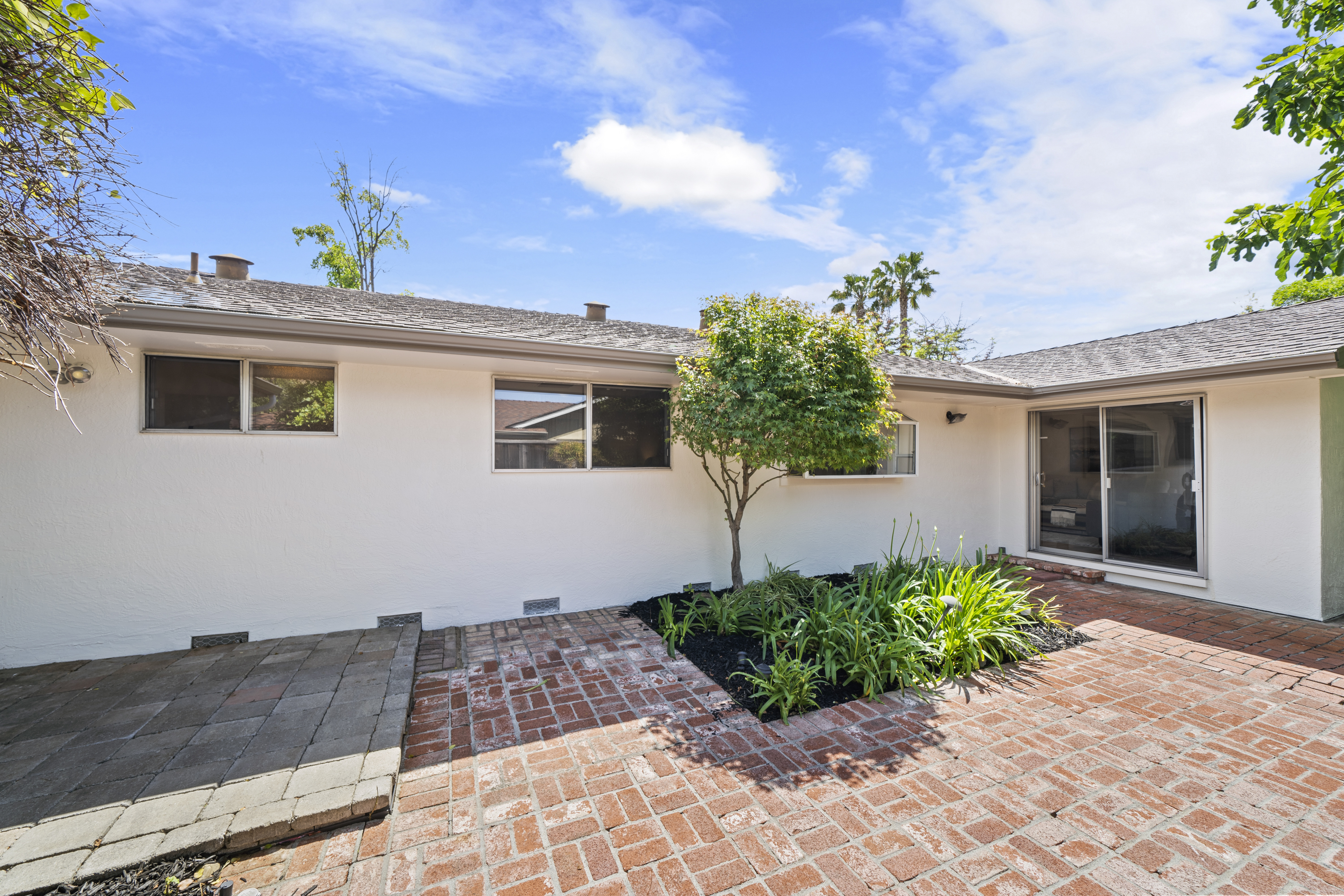 494 Curtner Road 