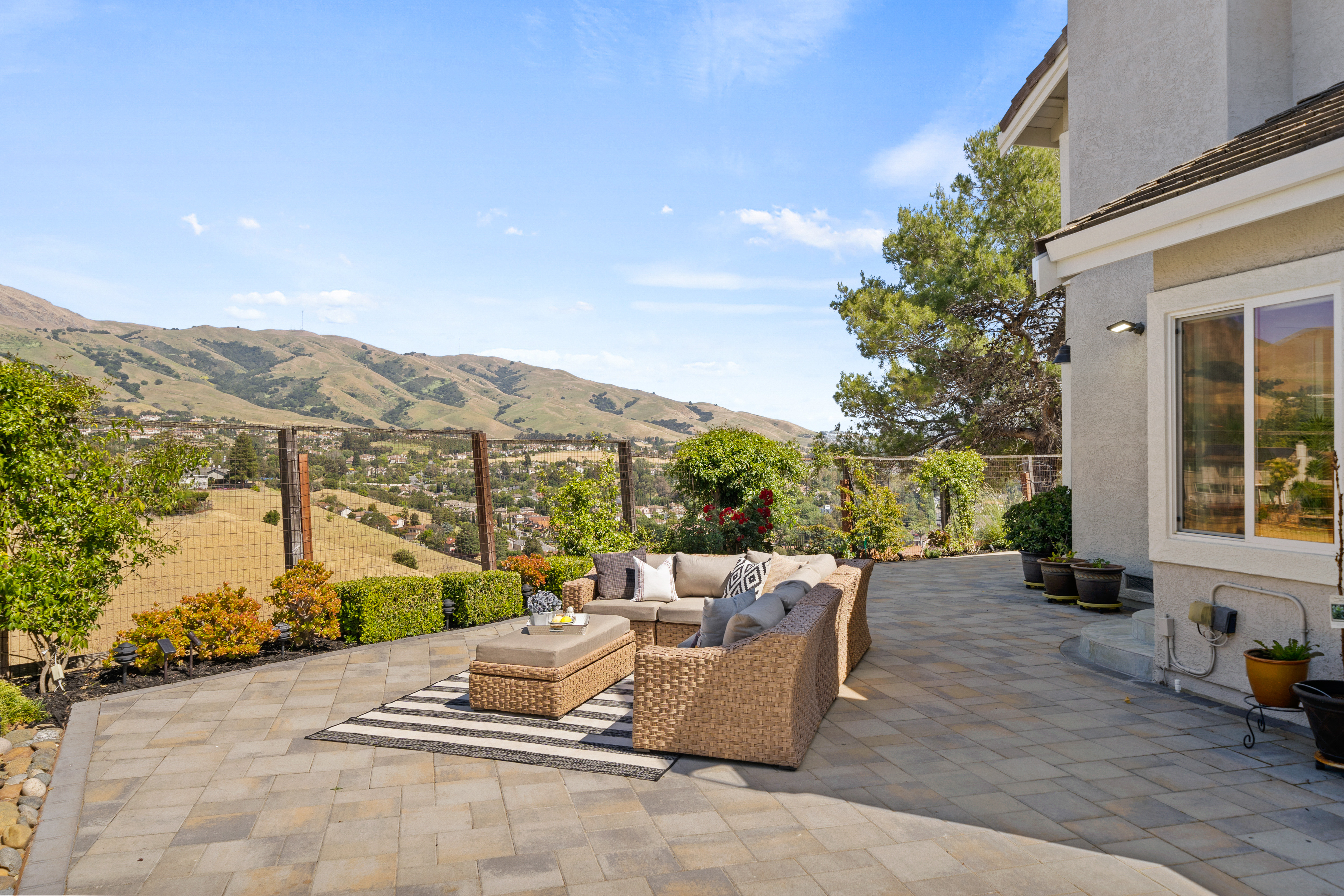 43936 Rosemere Drive 