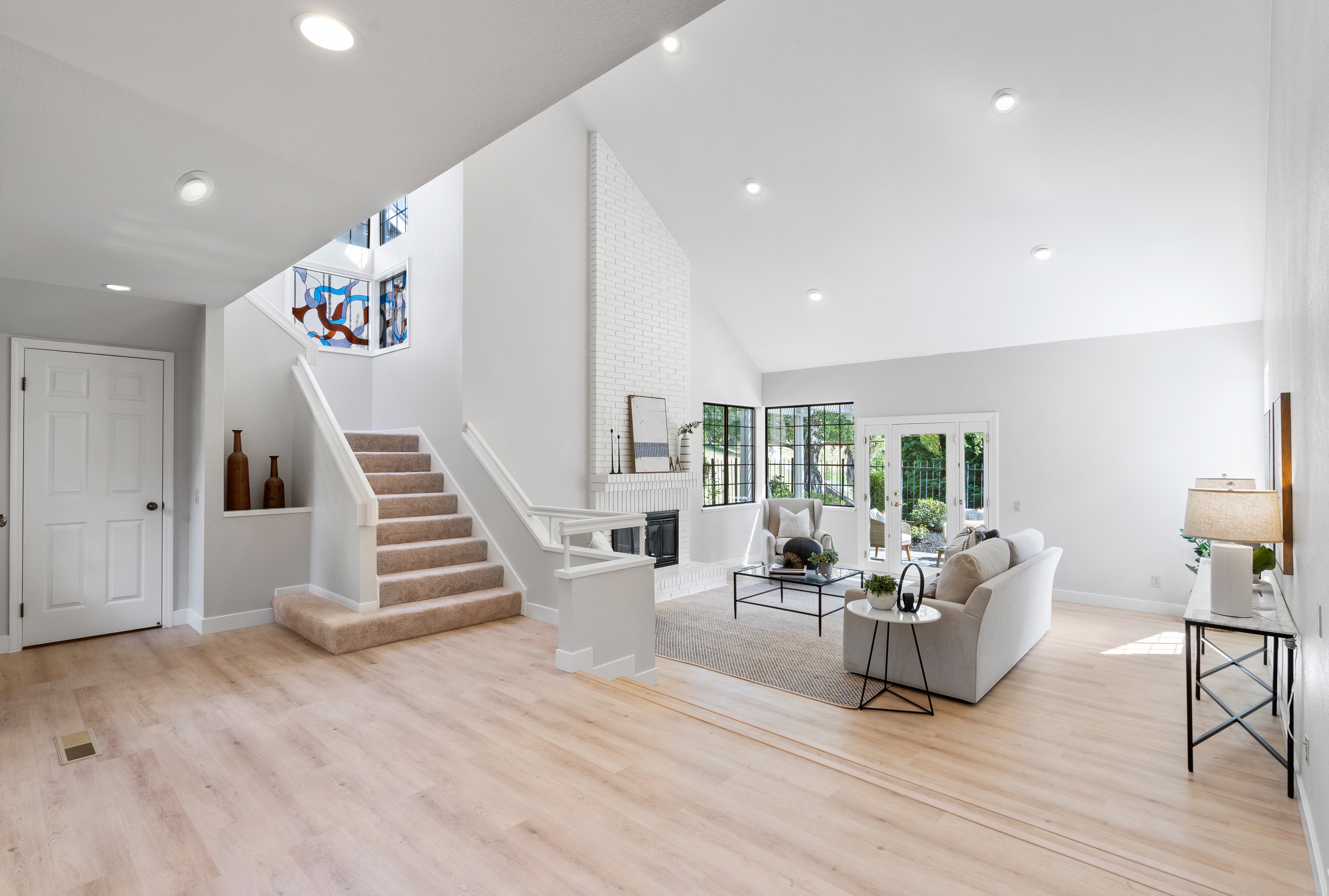829 Redwood Drive 
