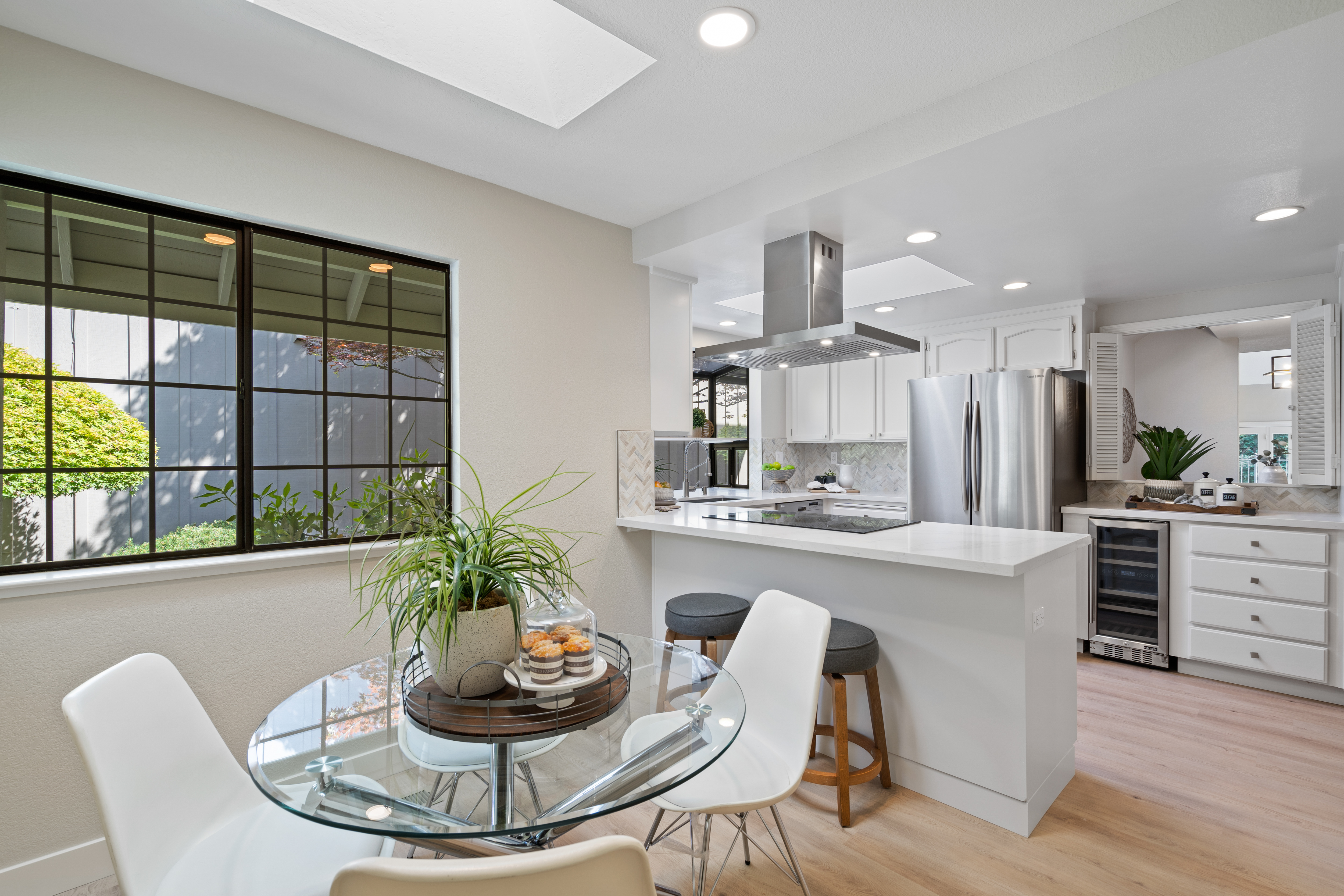 829 Redwood Drive 