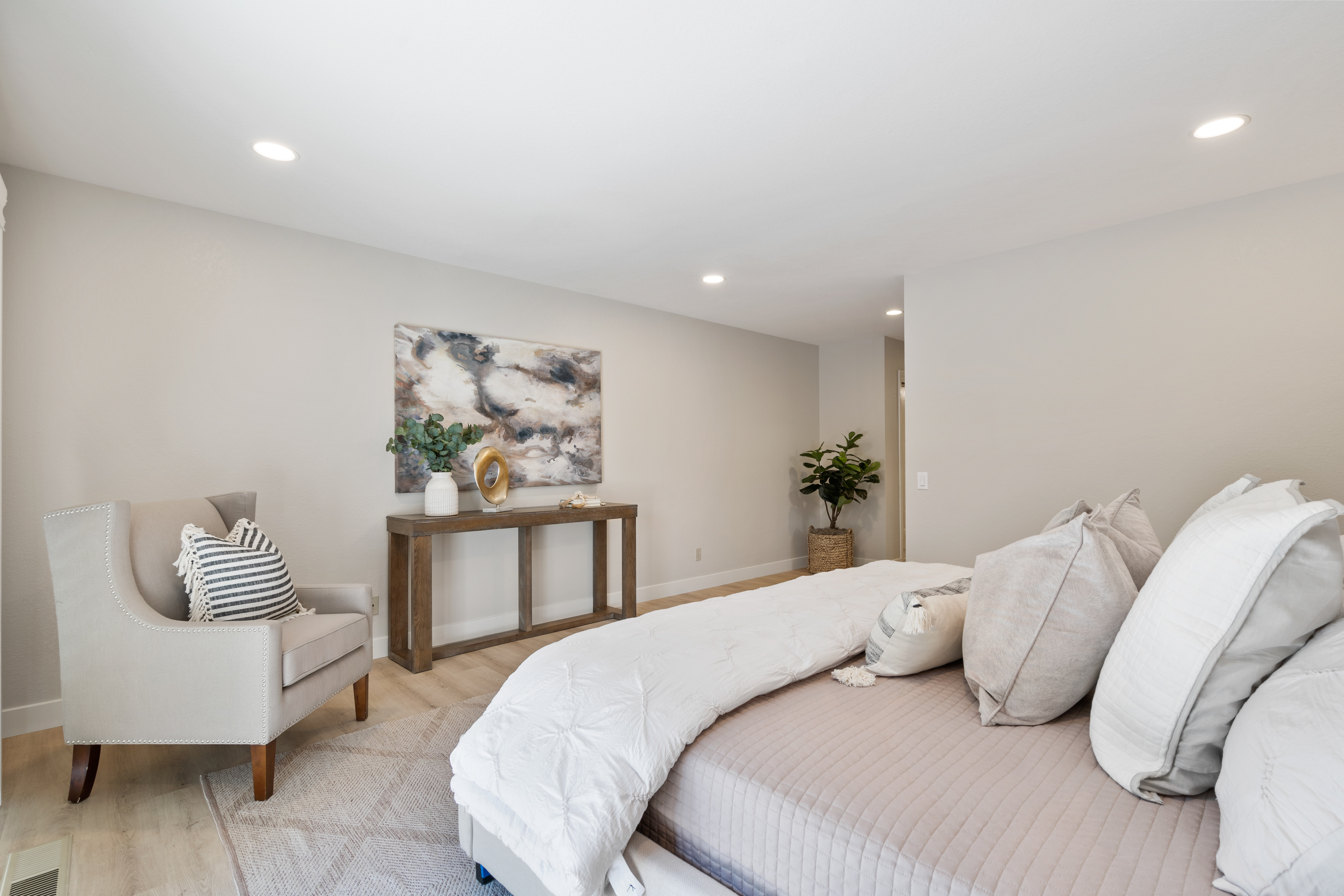 829 Redwood Drive 
