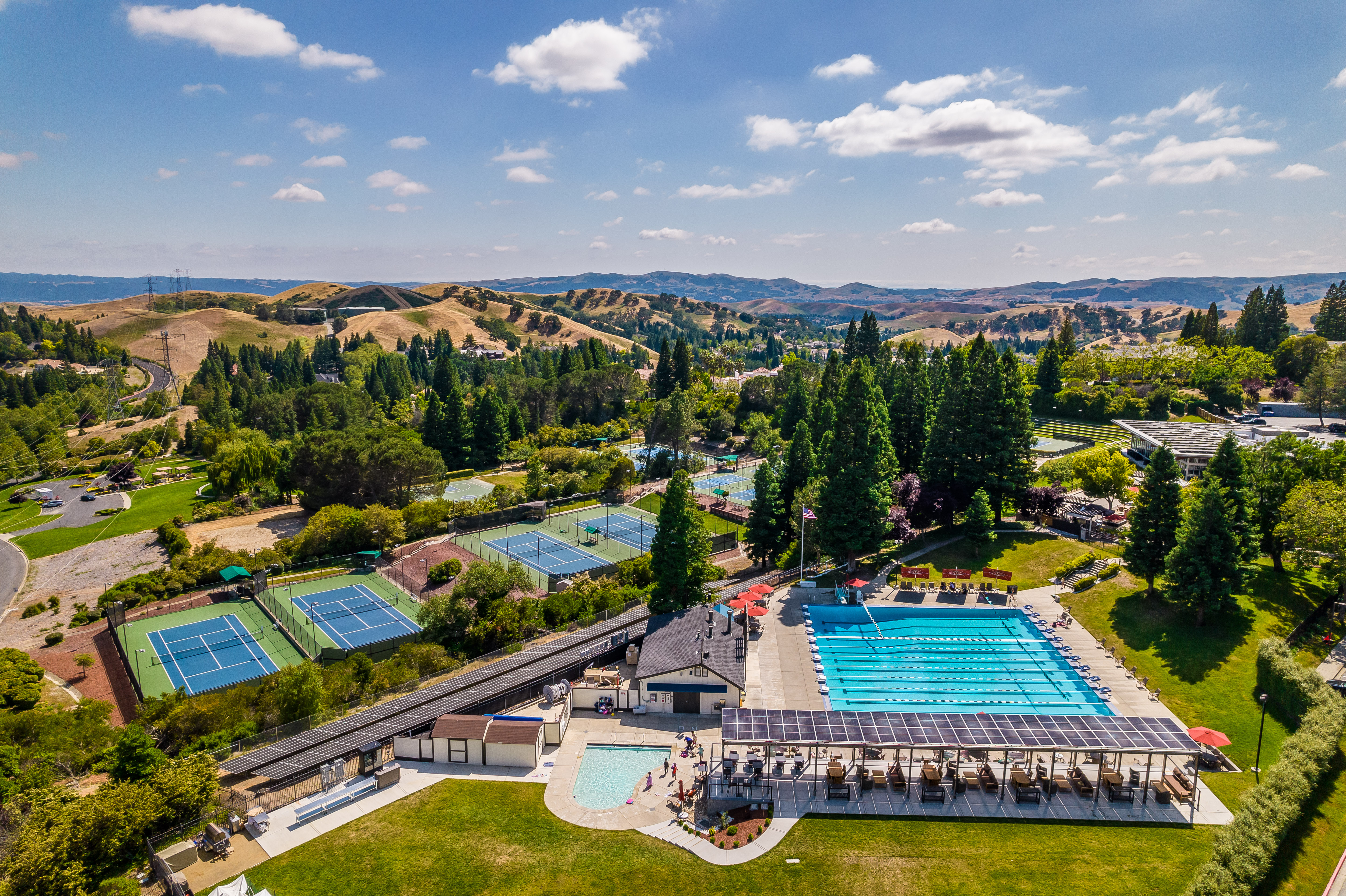 829 Redwood Drive 