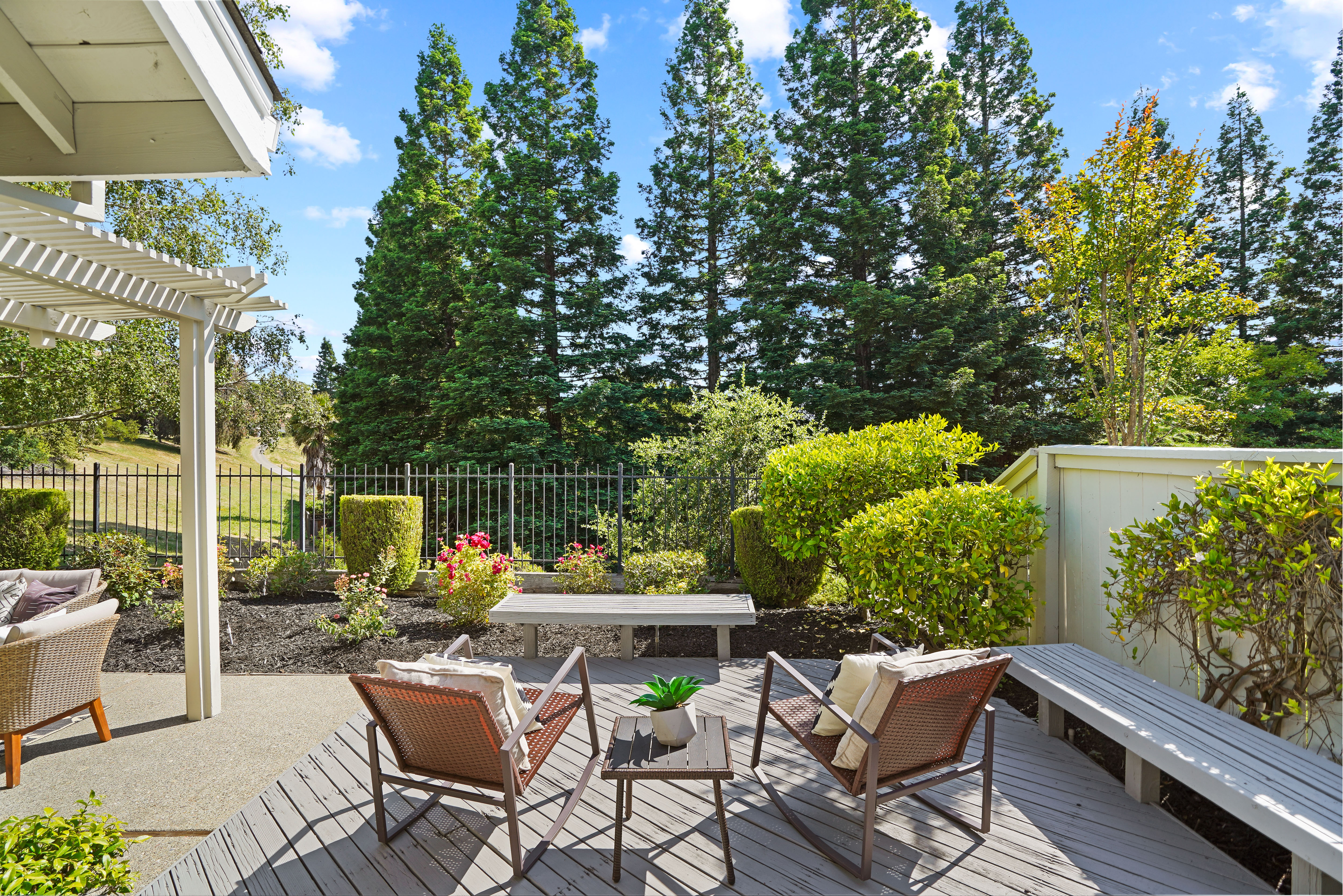 829 Redwood Drive 