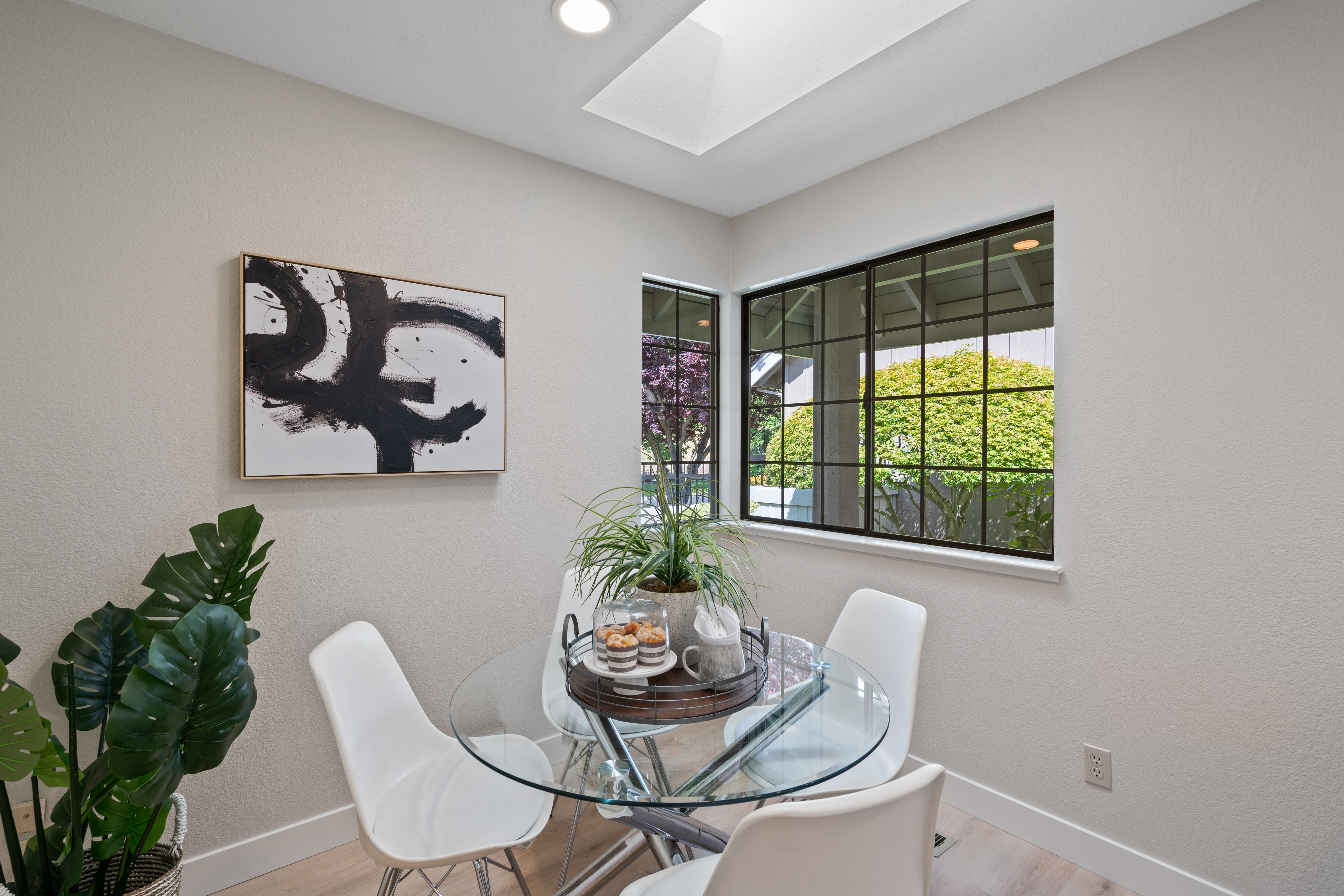 829 Redwood Drive 