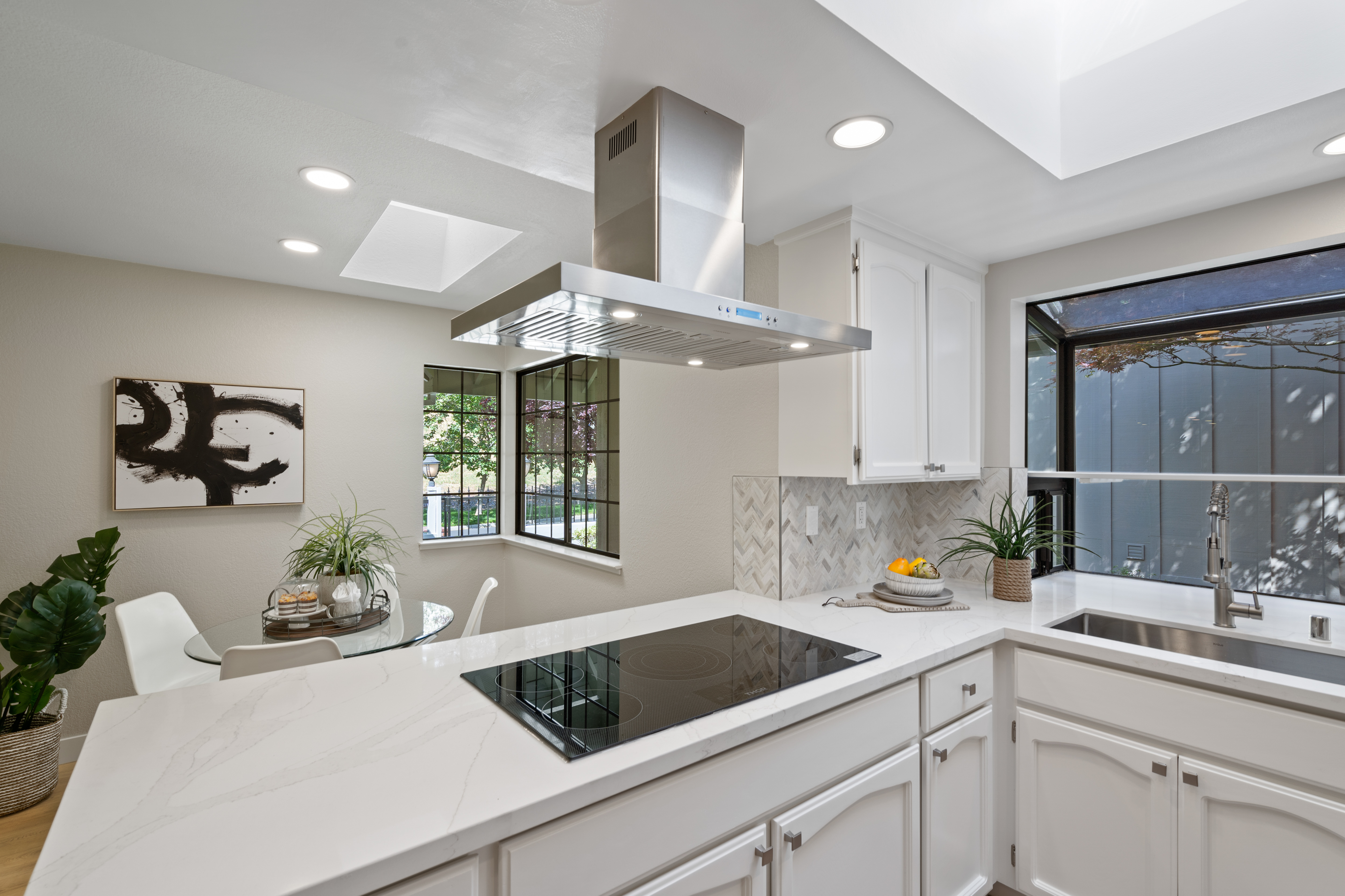 829 Redwood Drive 