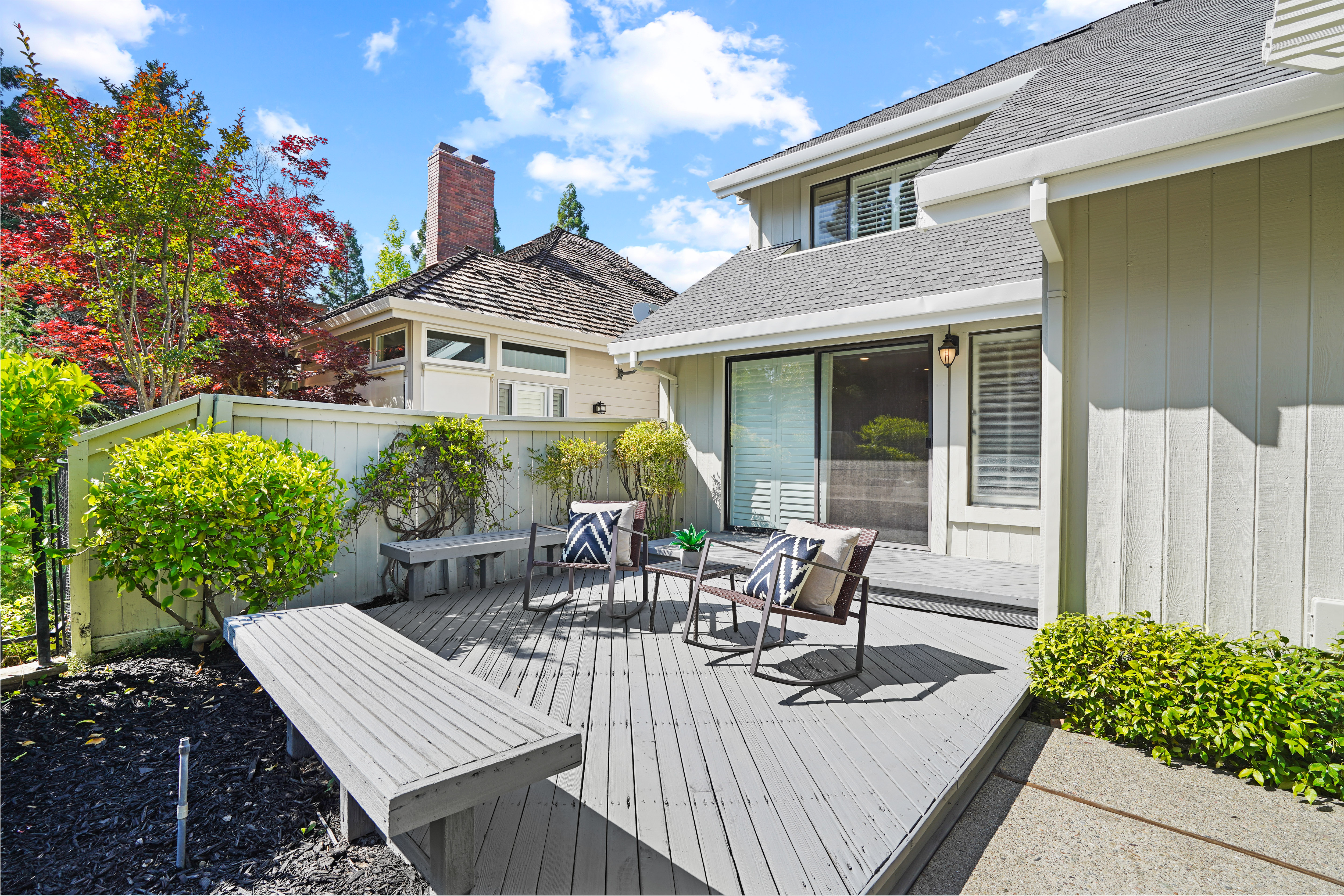829 Redwood Drive 