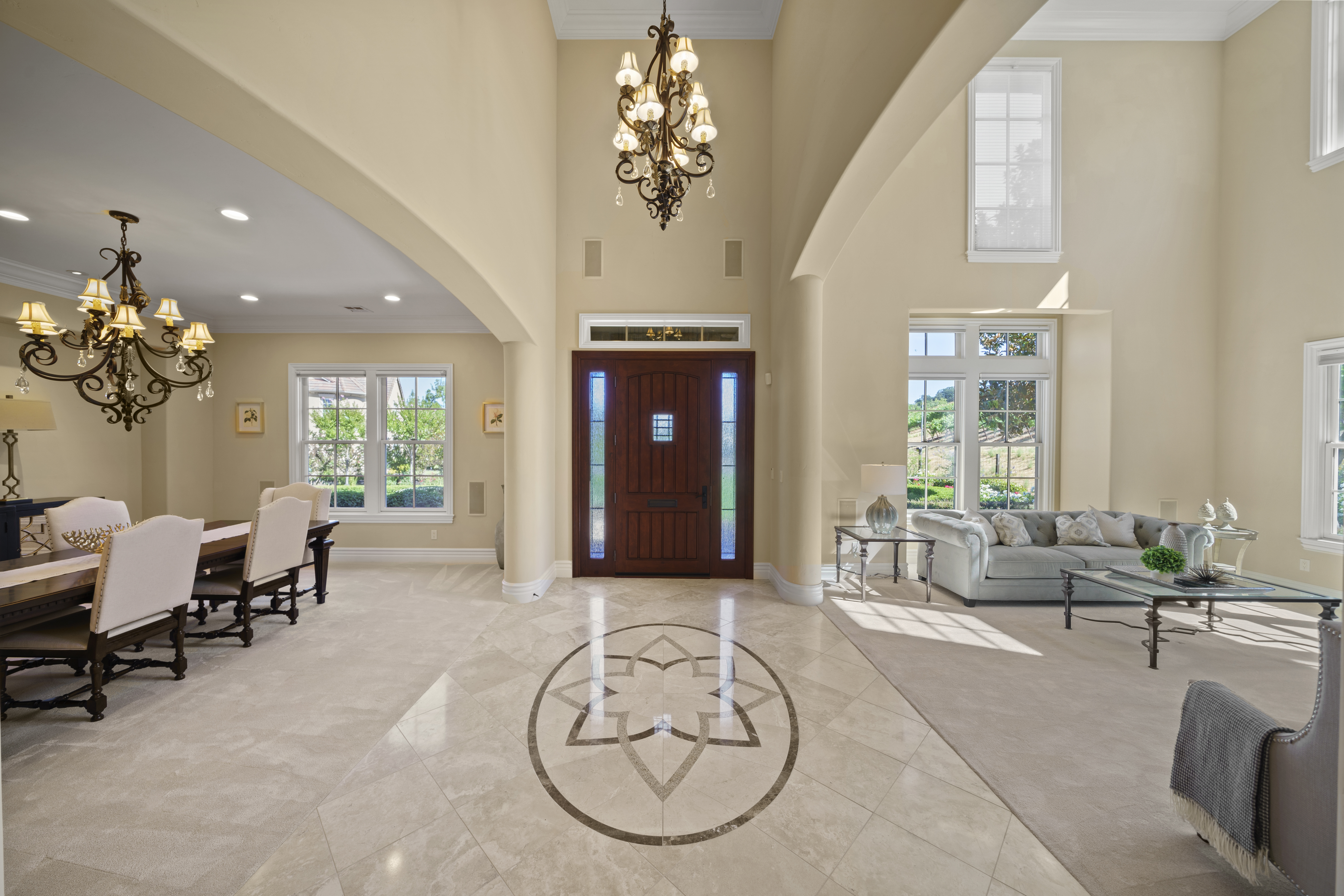 1333 Montrose Place 