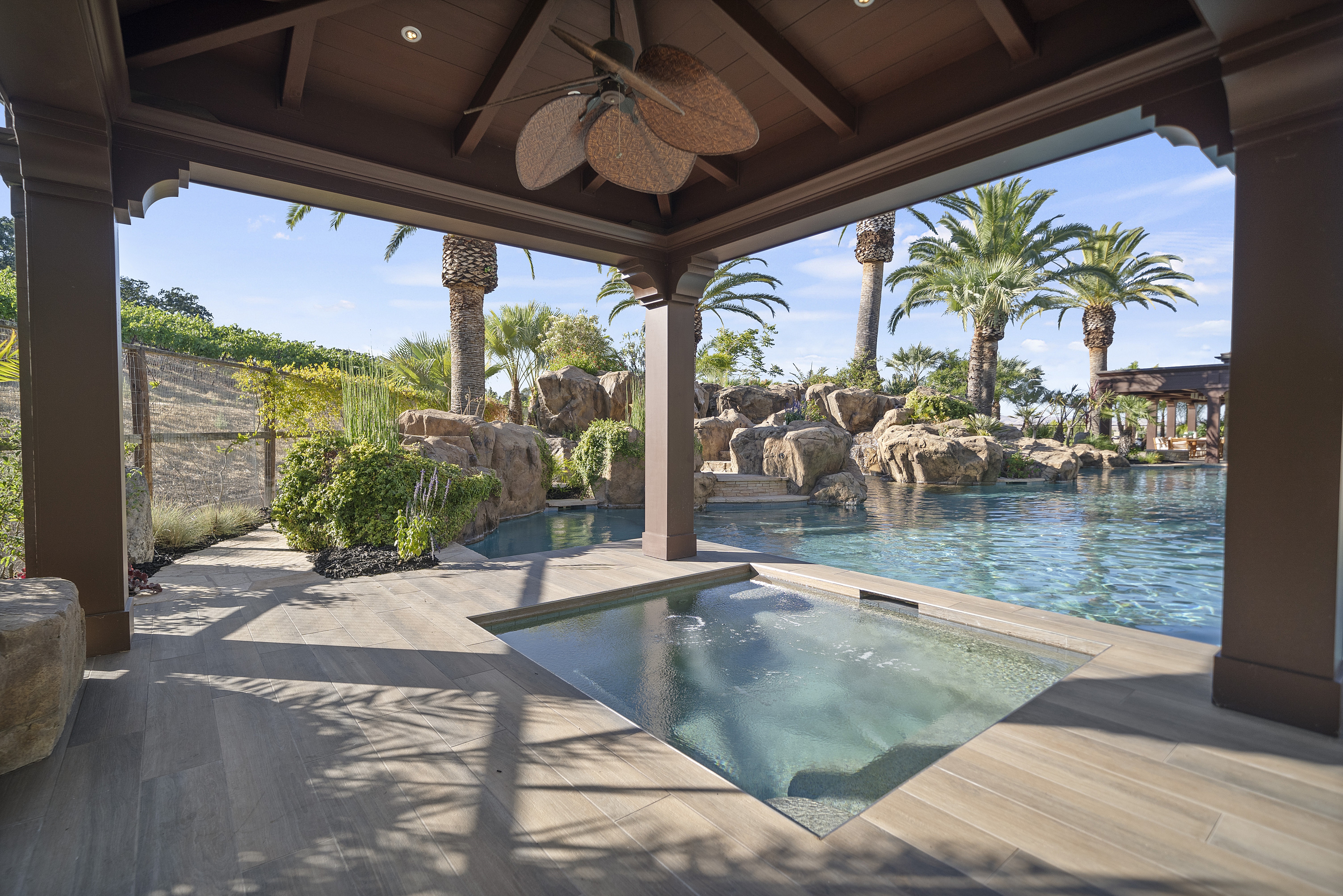 1333 Montrose Place 