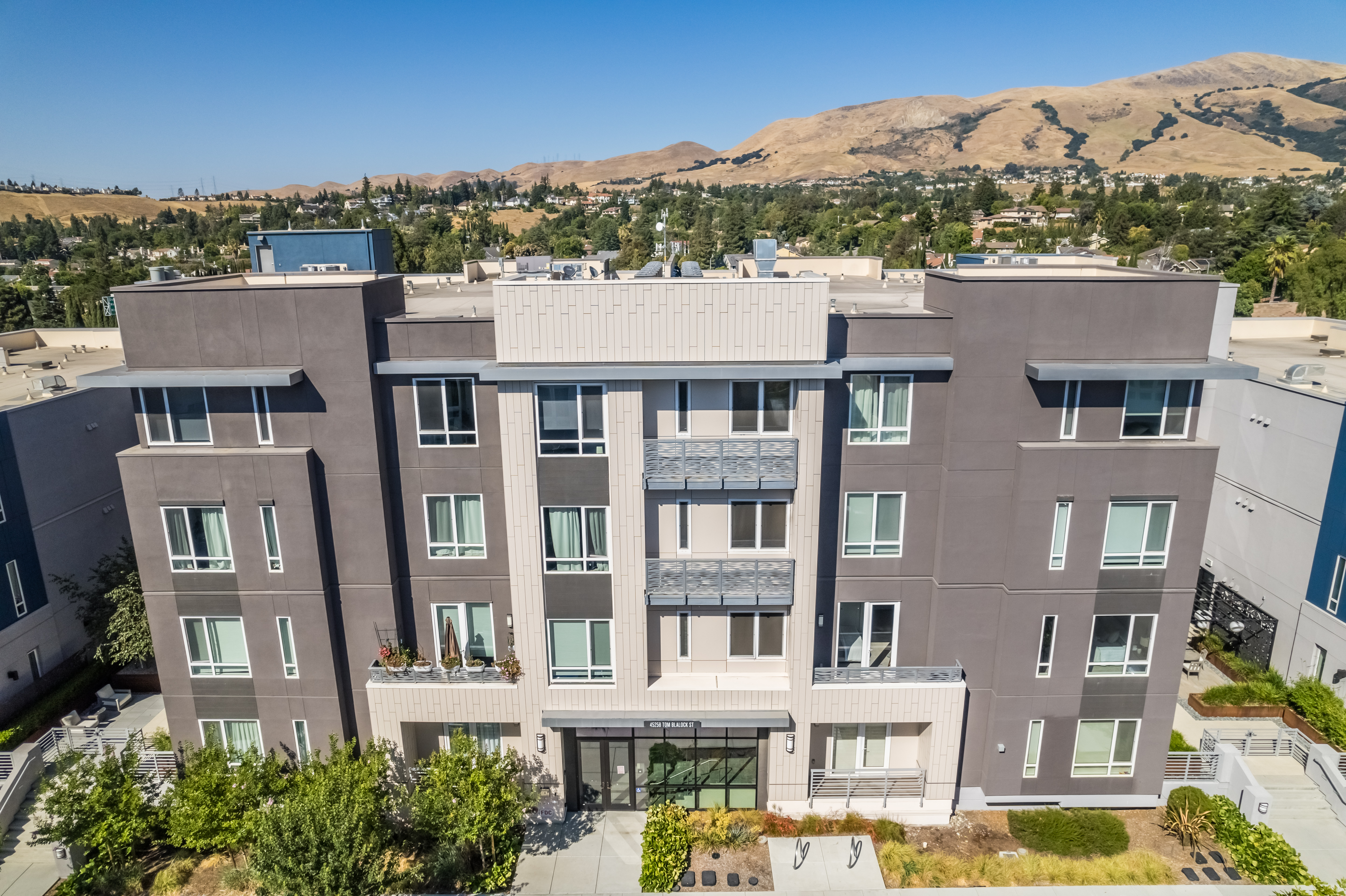 45258 Tom Blalock Street, #206 
