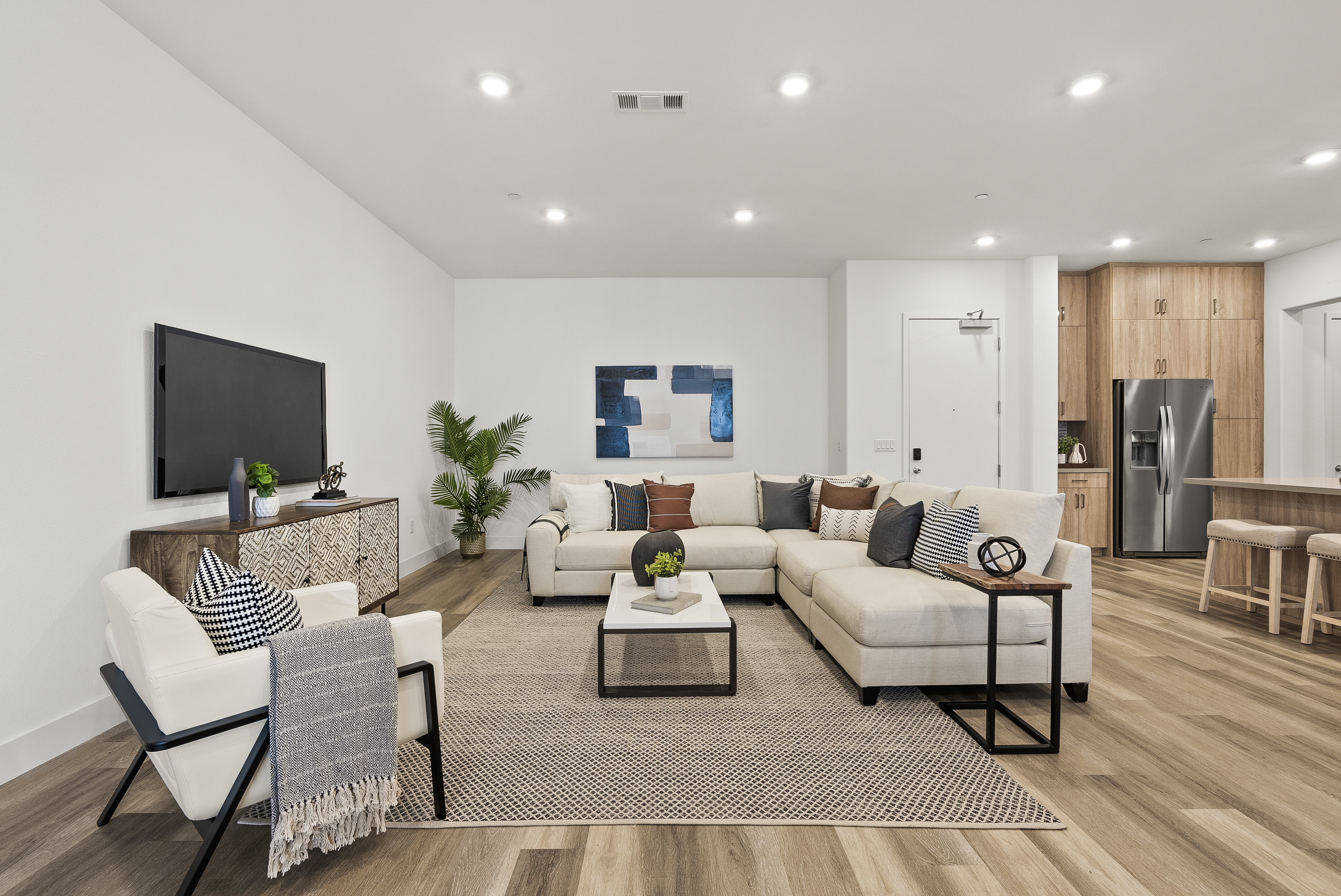 45258 Tom Blalock Street, #206 