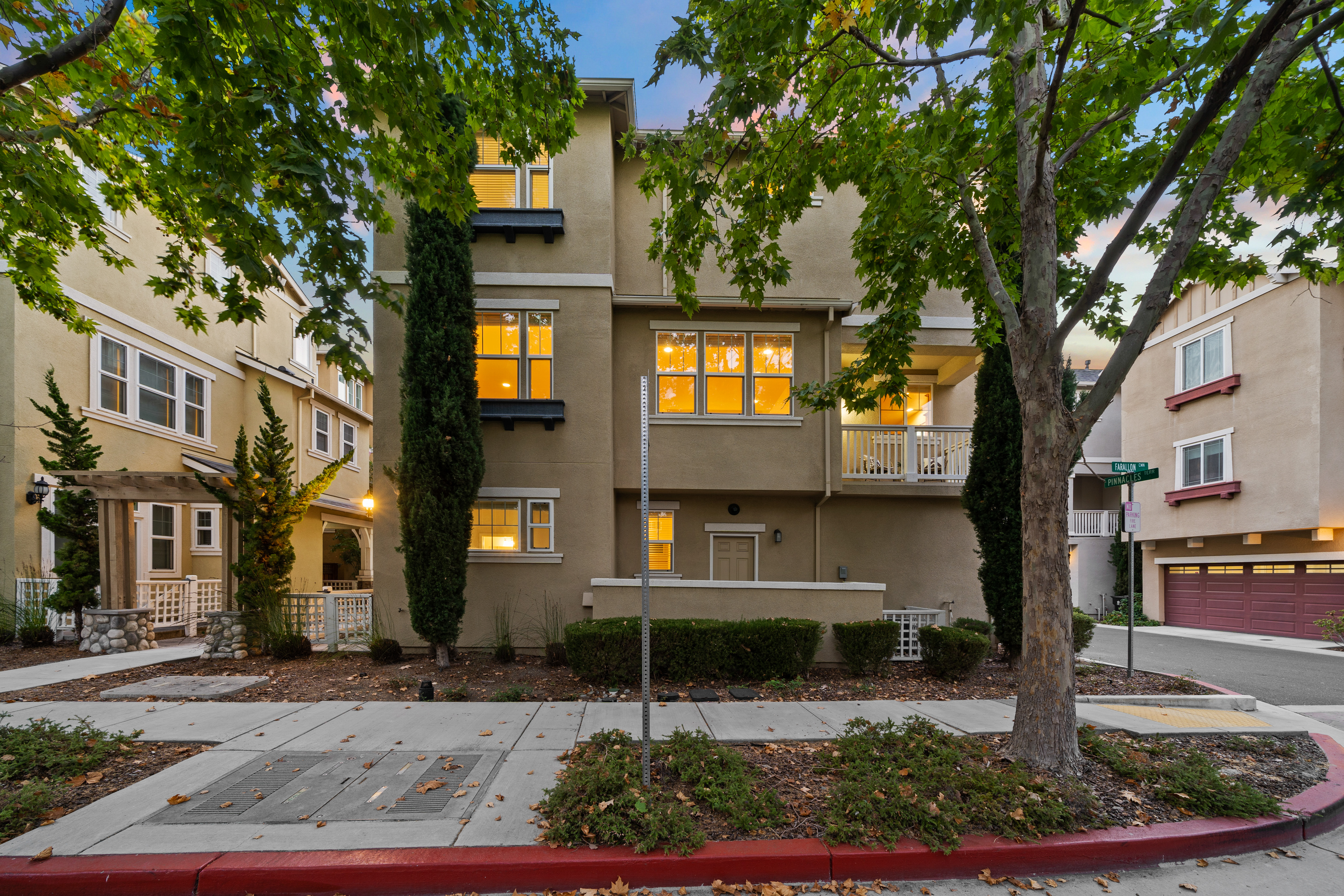 2800 Pinnacles Terrace 