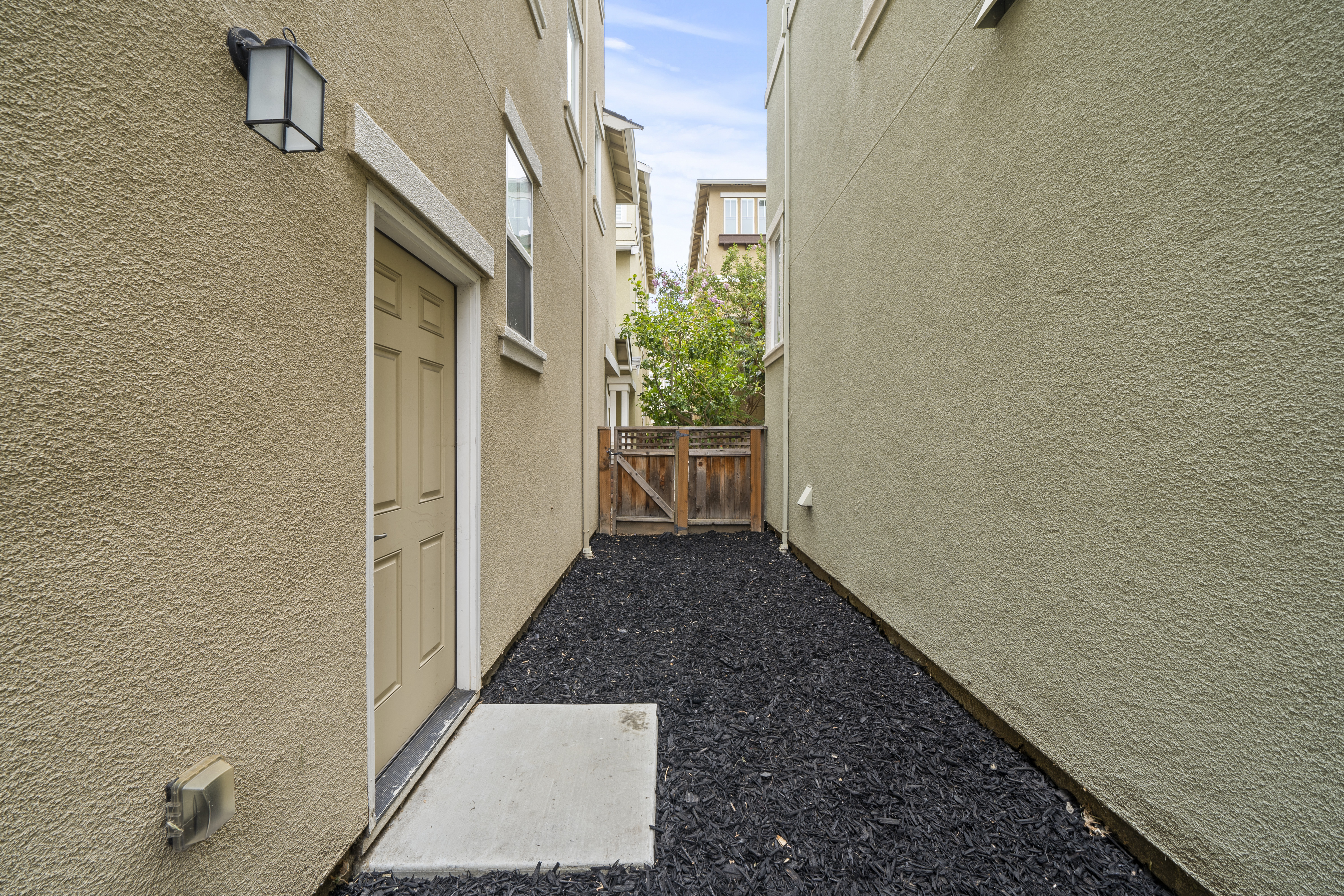 2800 Pinnacles Terrace 