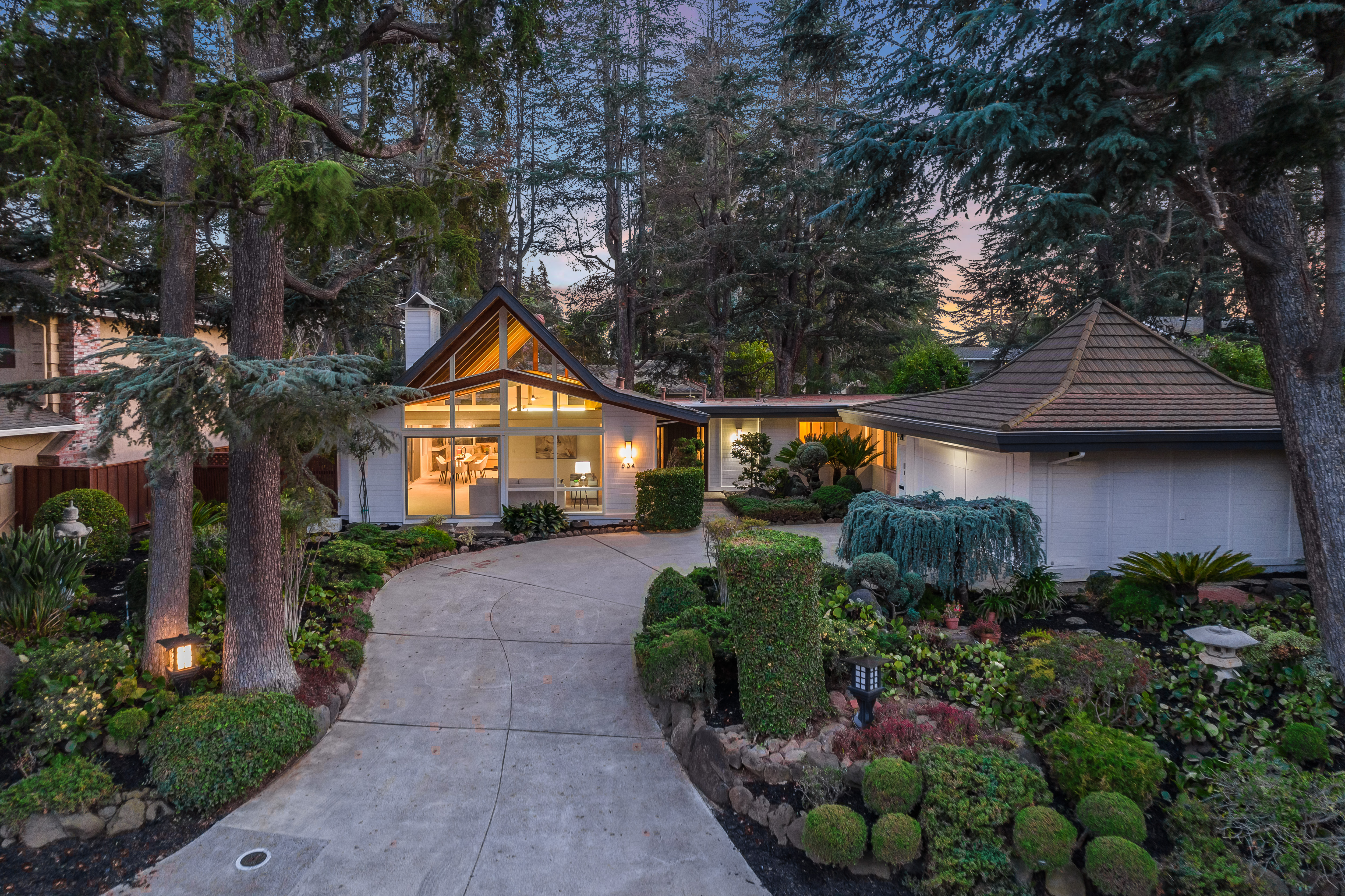 634 Cuenca Way 