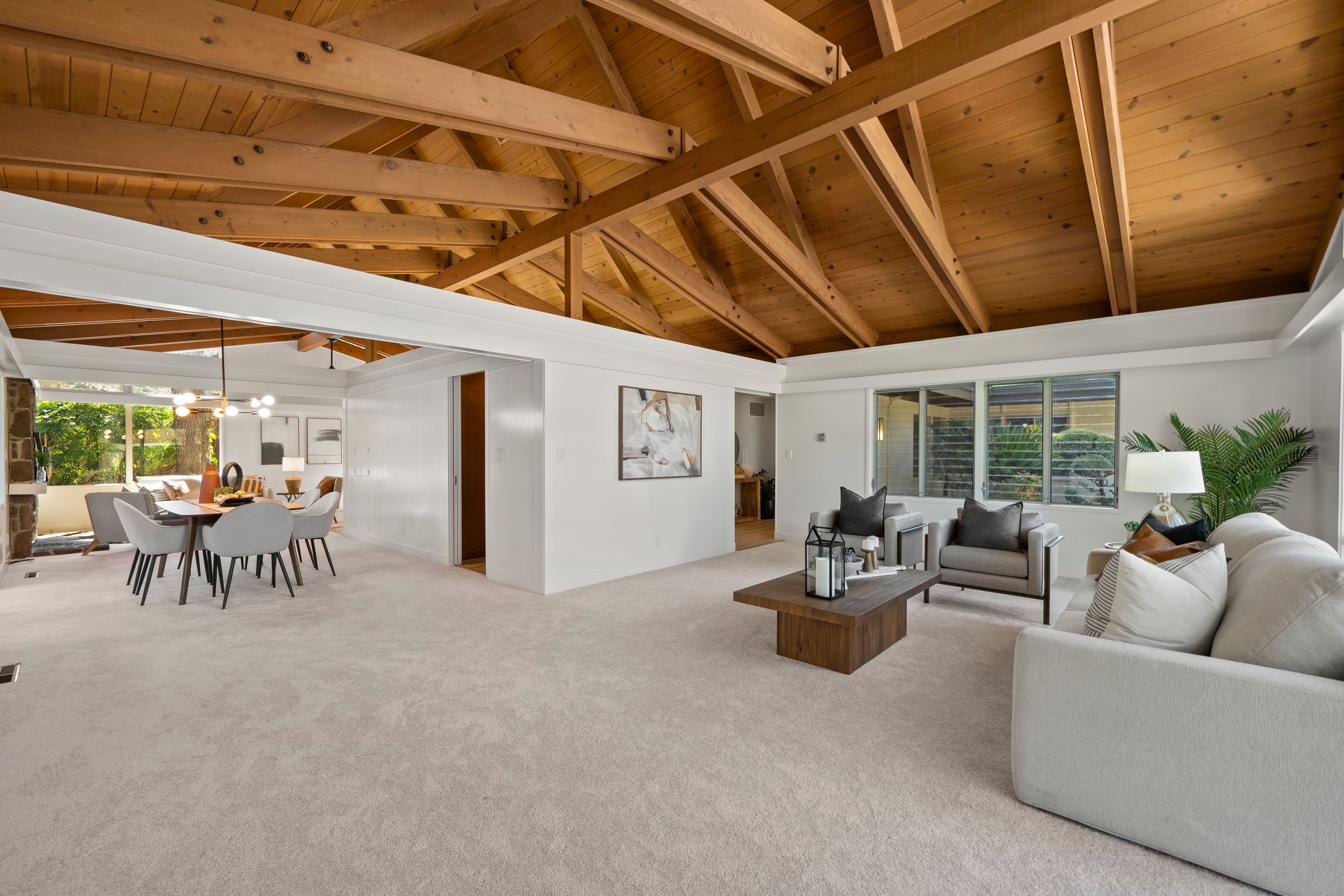 634 Cuenca Way 