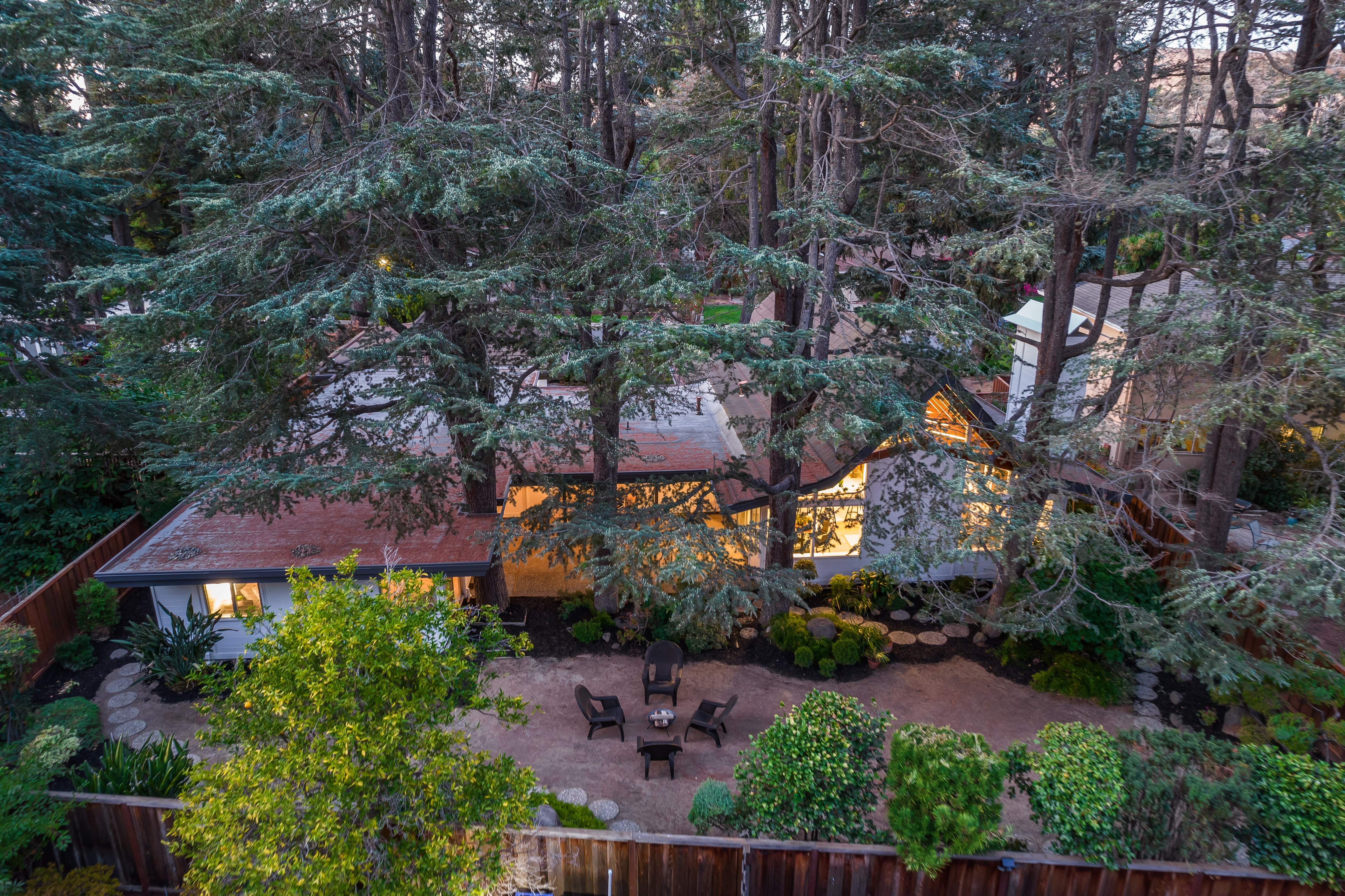 634 Cuenca Way 