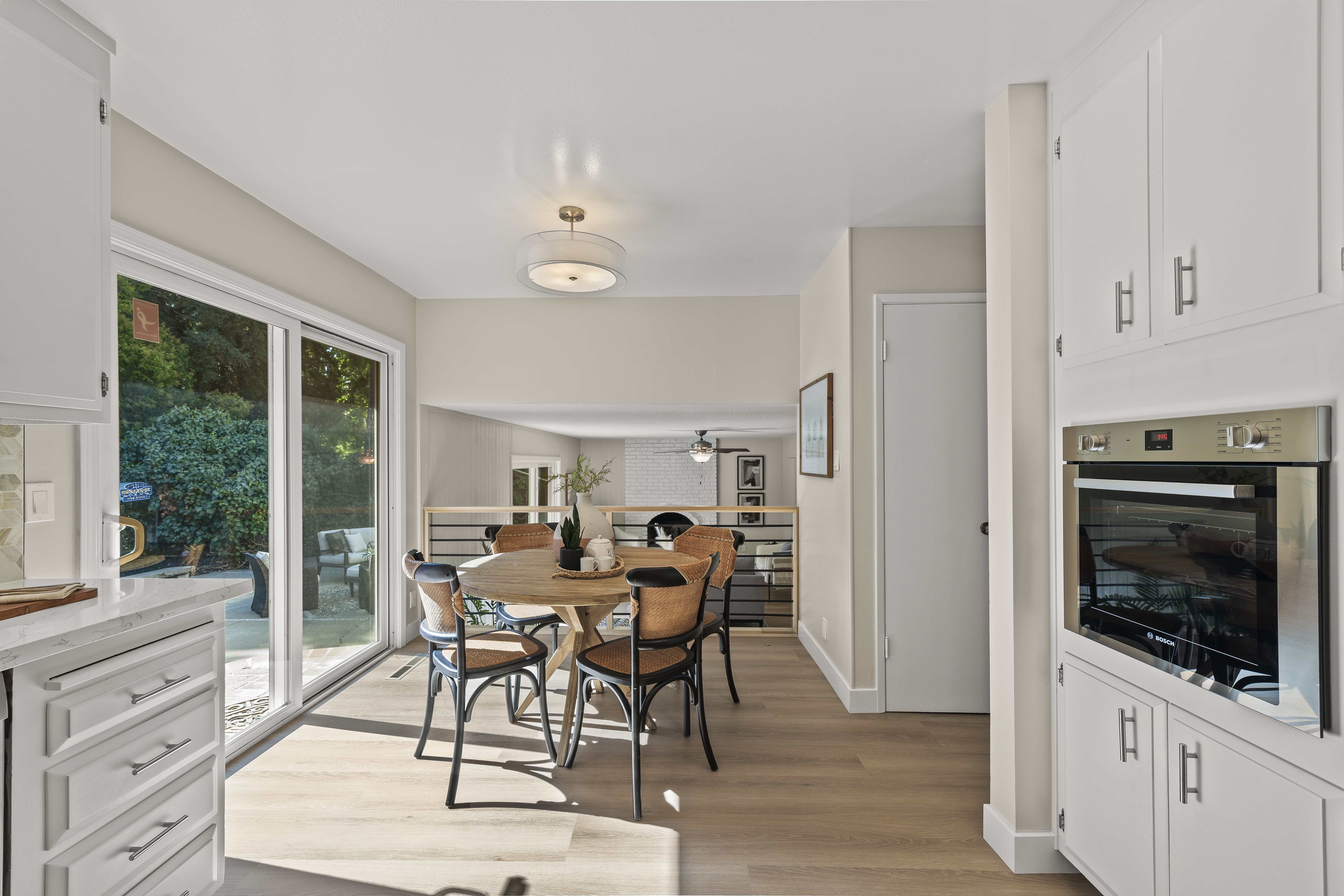 40444 La Jolla Court 