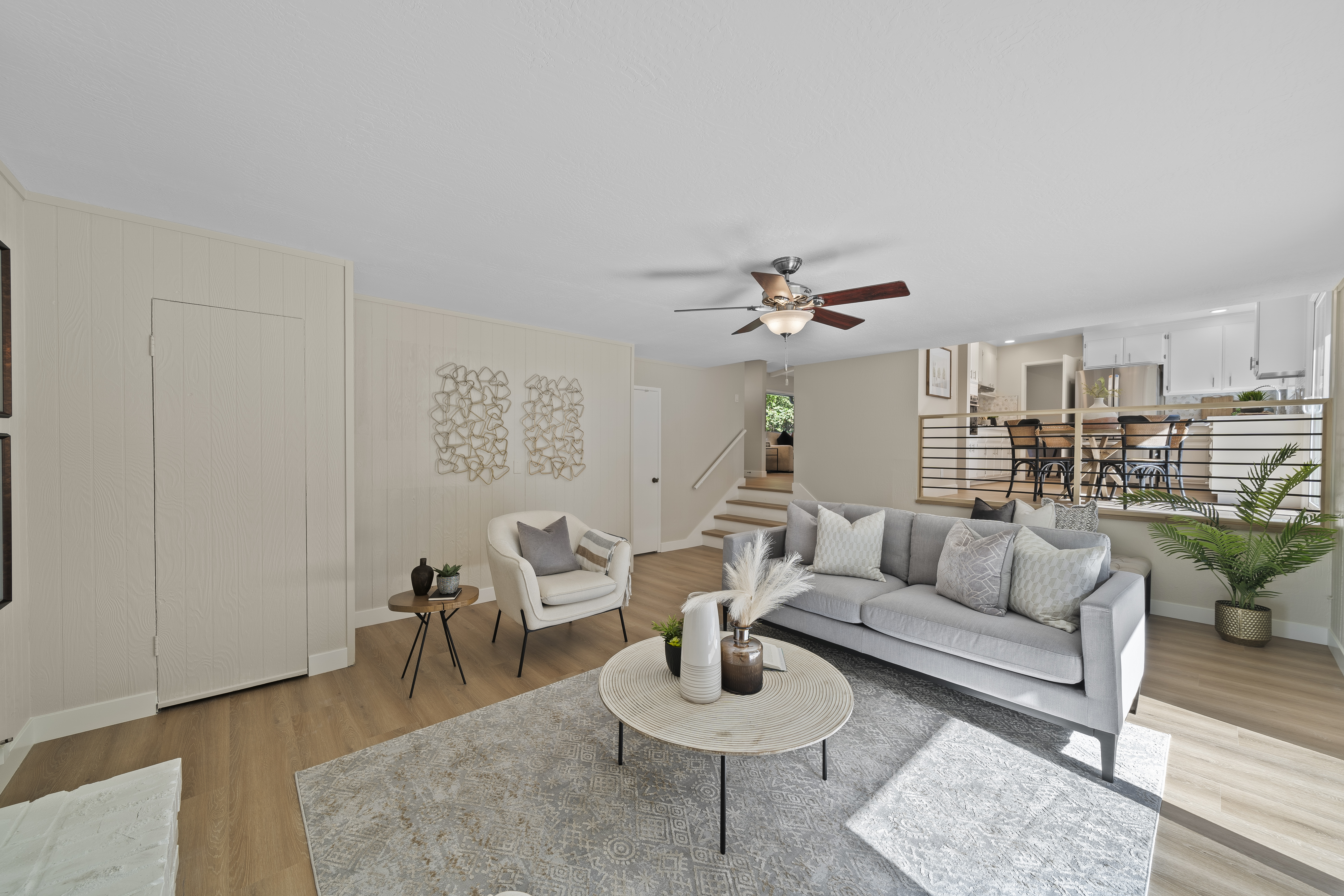 40444 La Jolla Court 