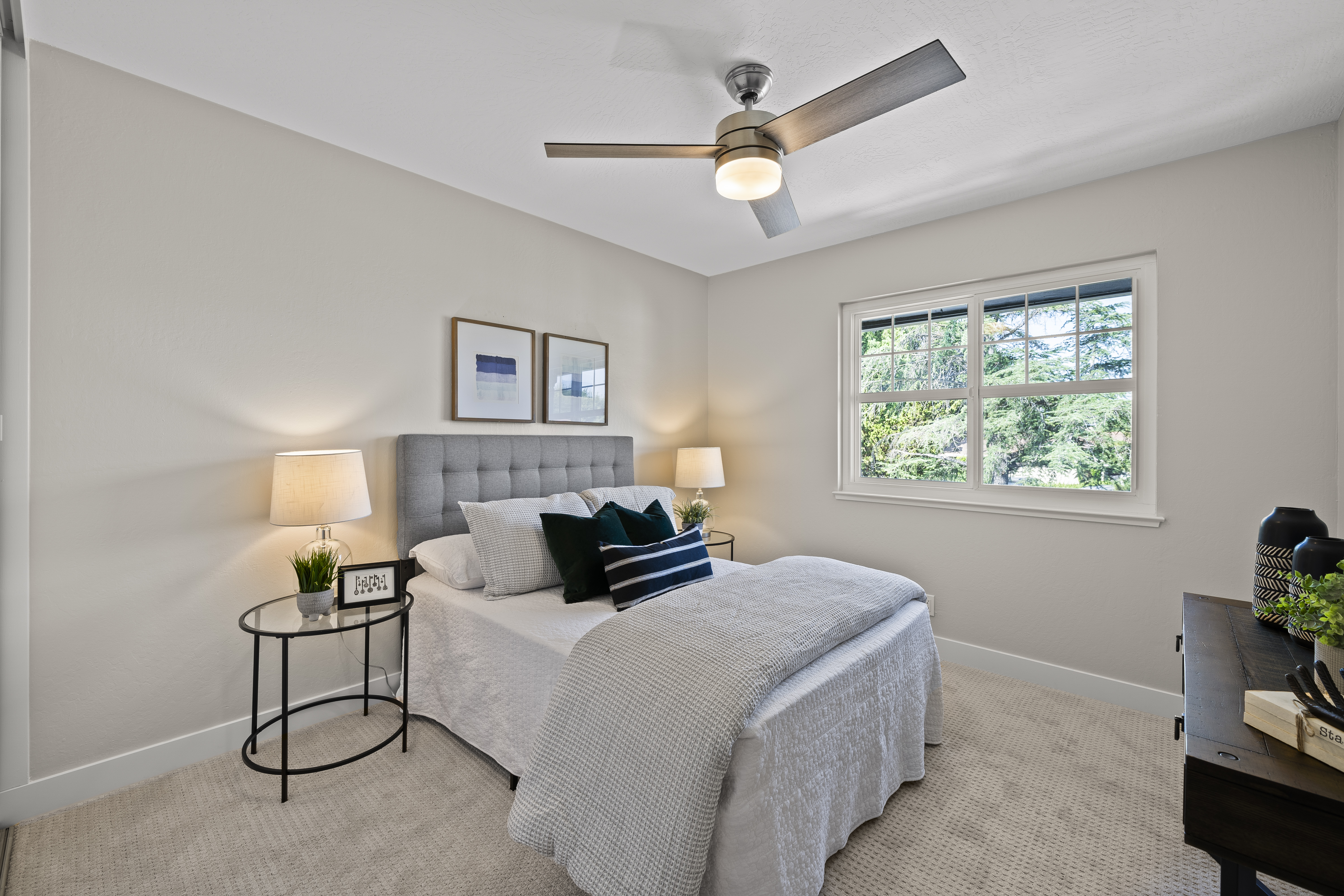 40444 La Jolla Court 