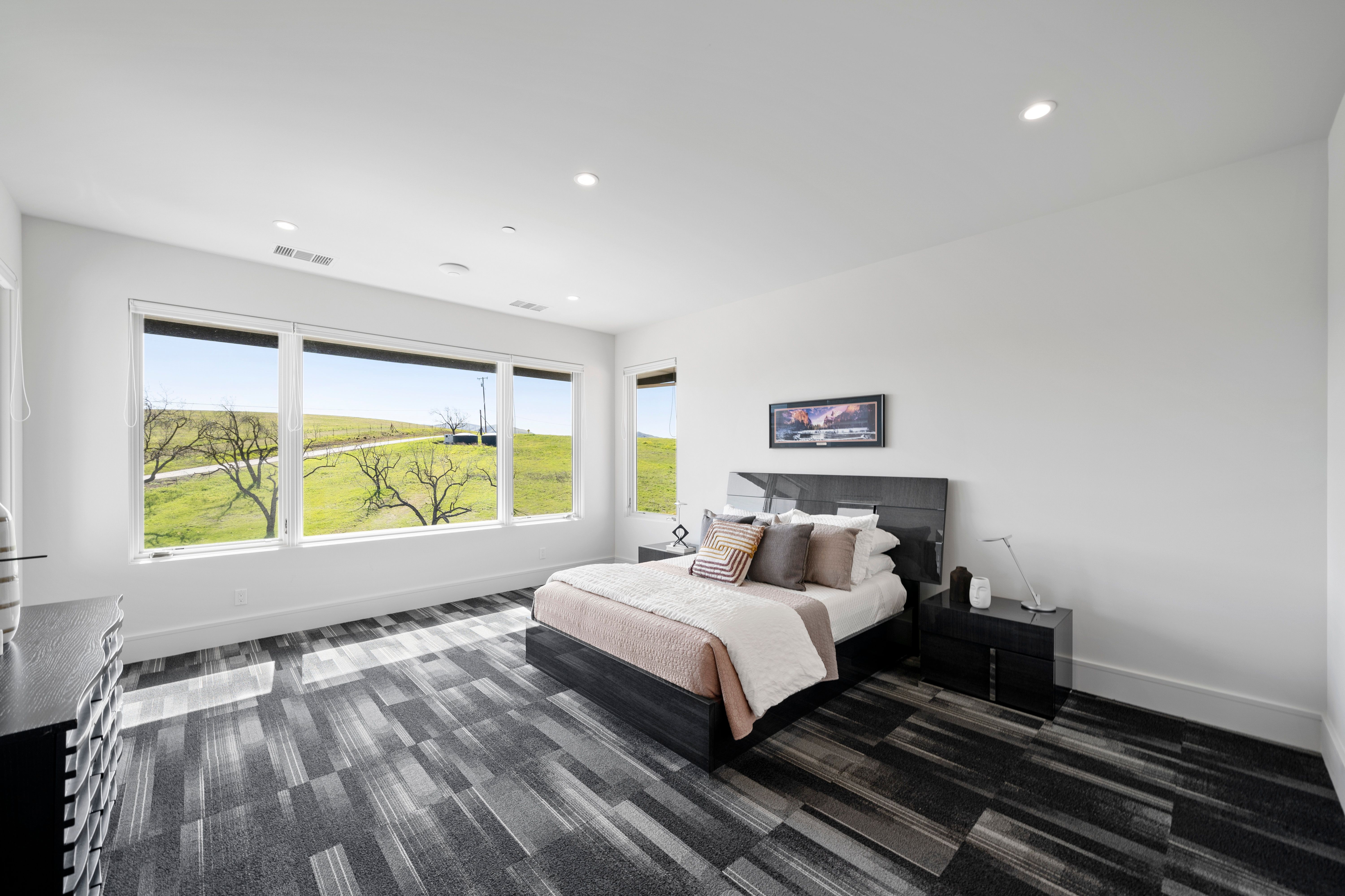 7785 Laguna Heights Court 