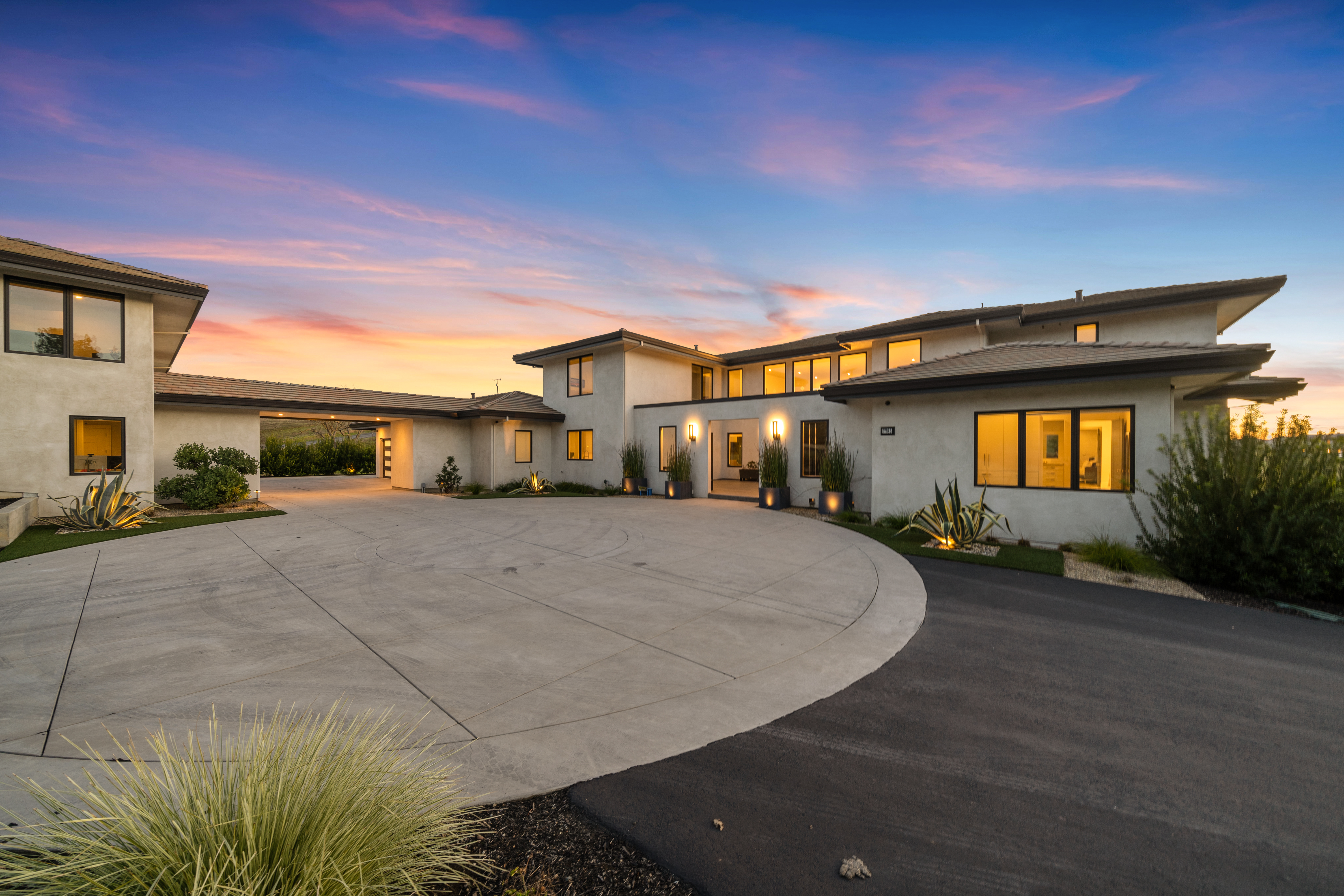 7785 Laguna Heights Court 