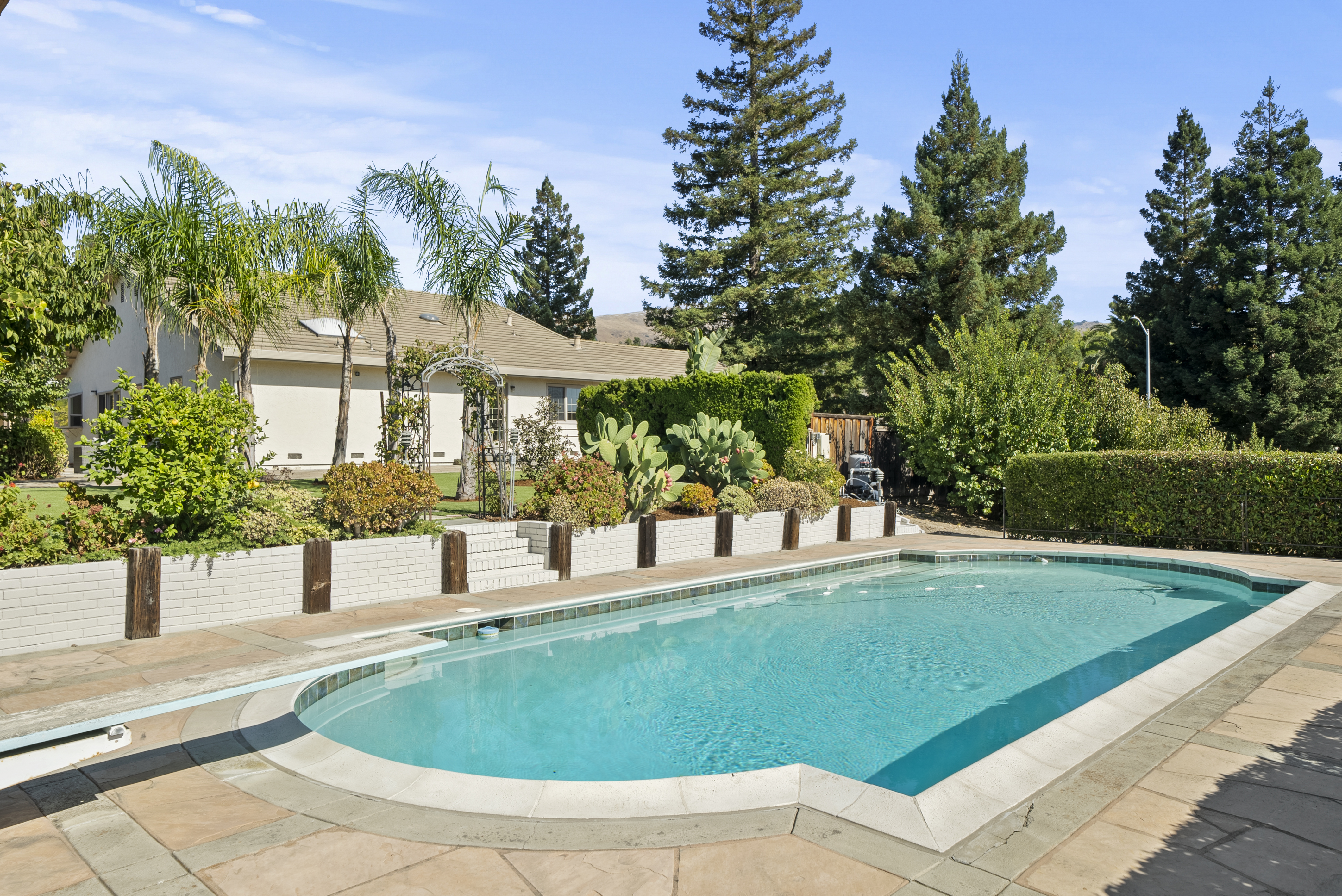 44743 Parkmeadow Drive 