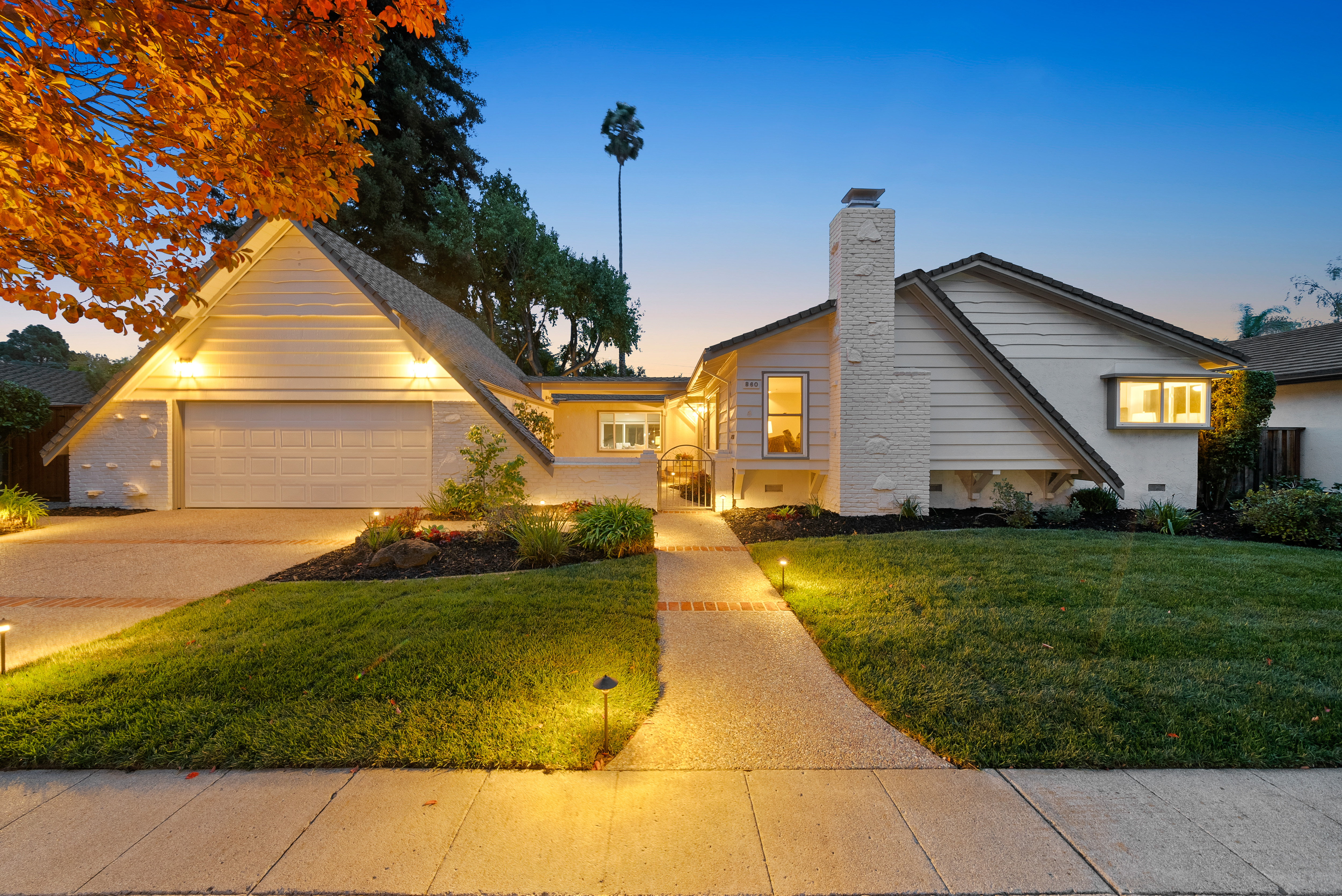 860 Cashew Way 