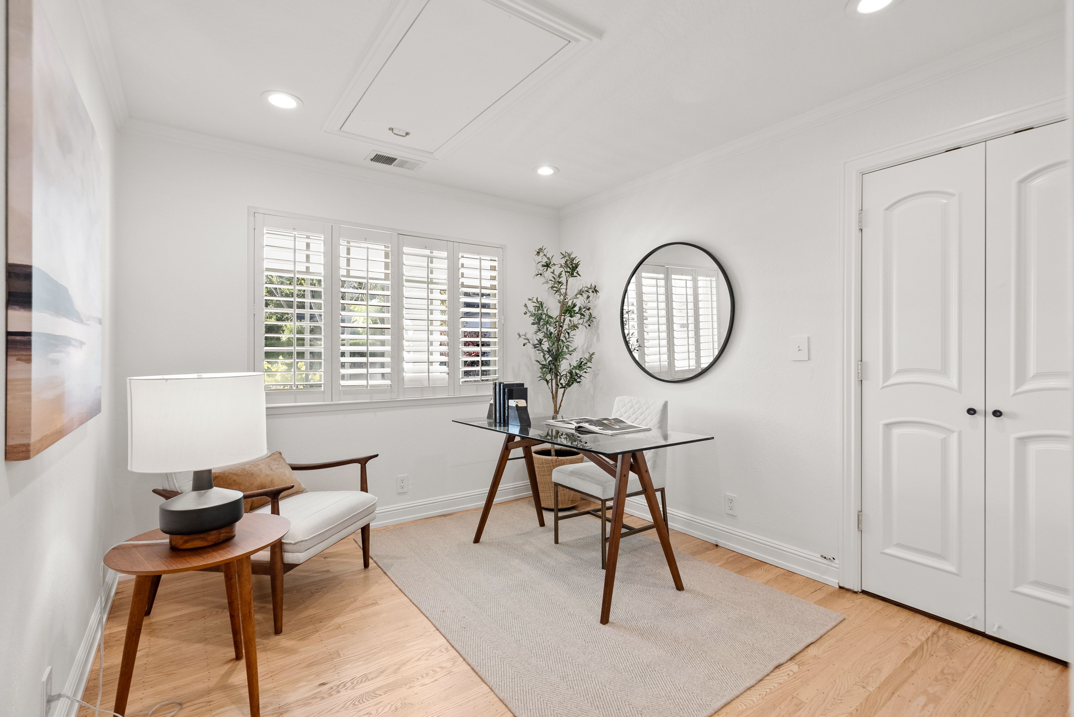 2 Charles Hill Road 