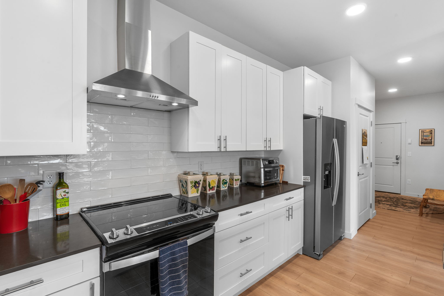 2221F Willow Drive , 102