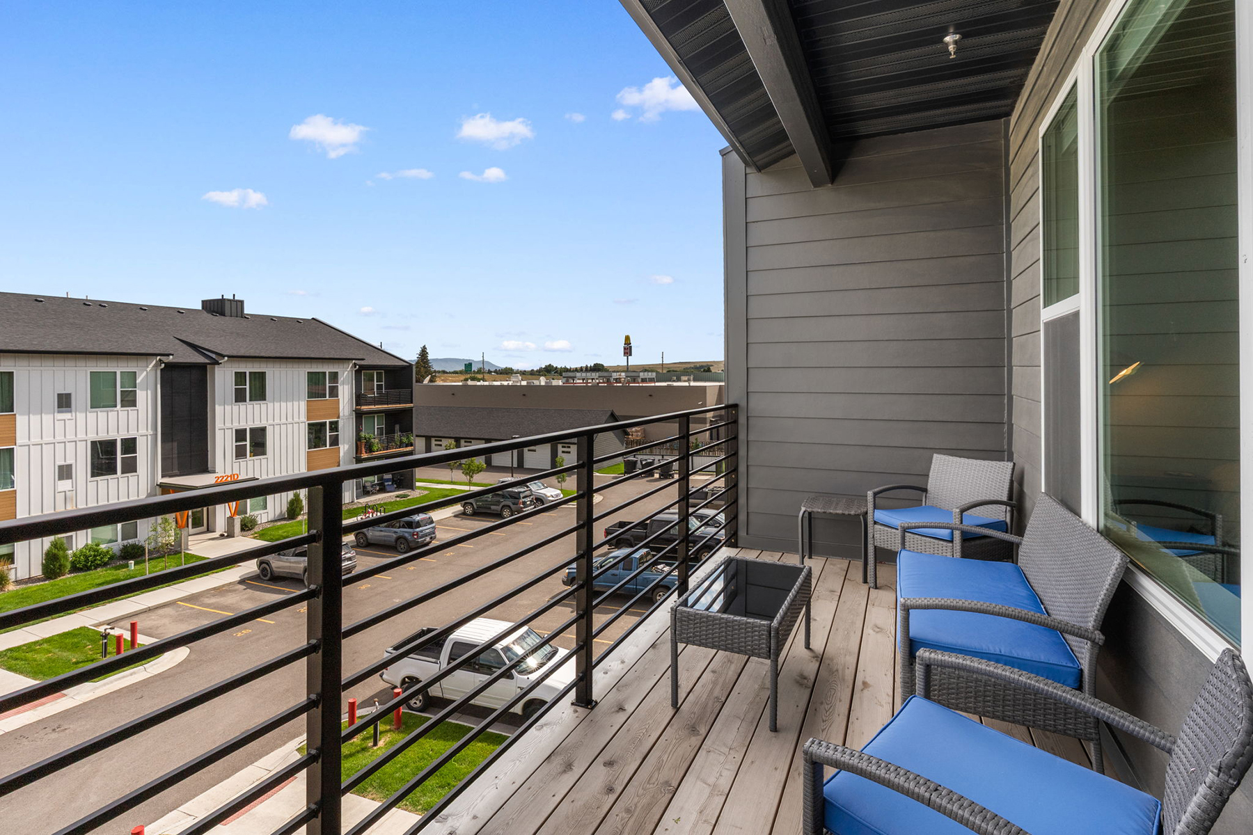 2221F Willow Drive , 102