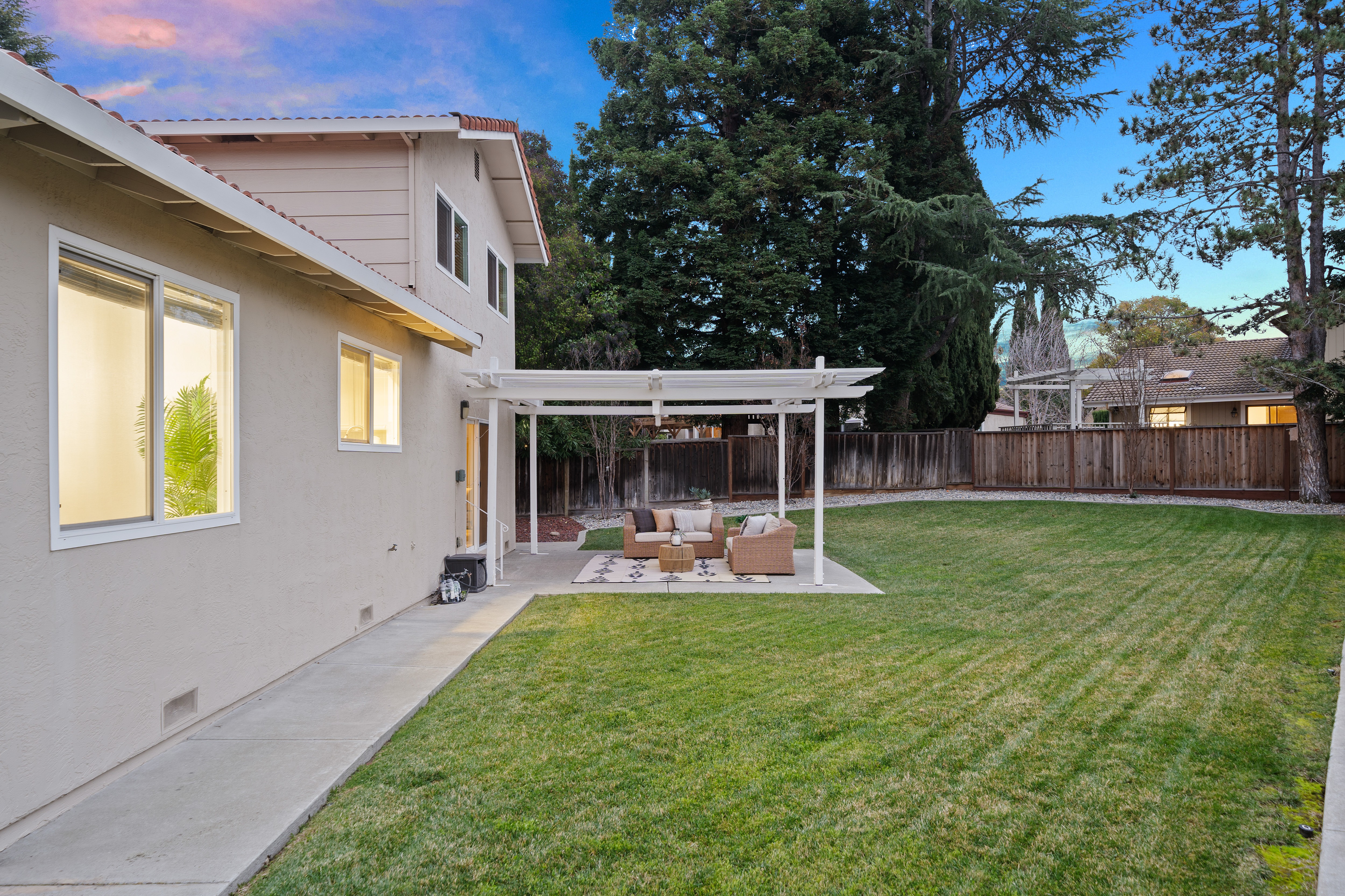 40801 Stockton Way 
