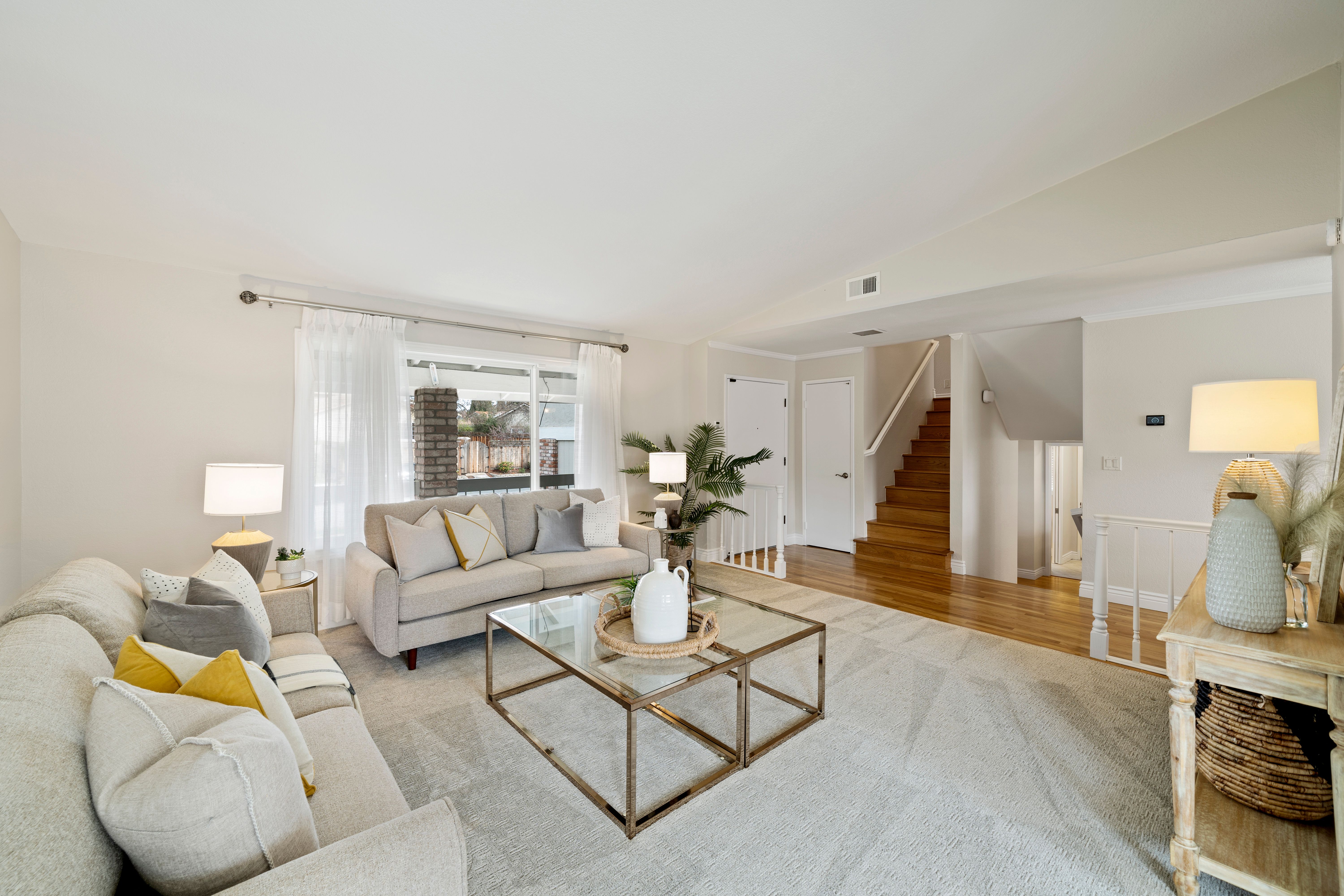 48775 Big Horn Court 