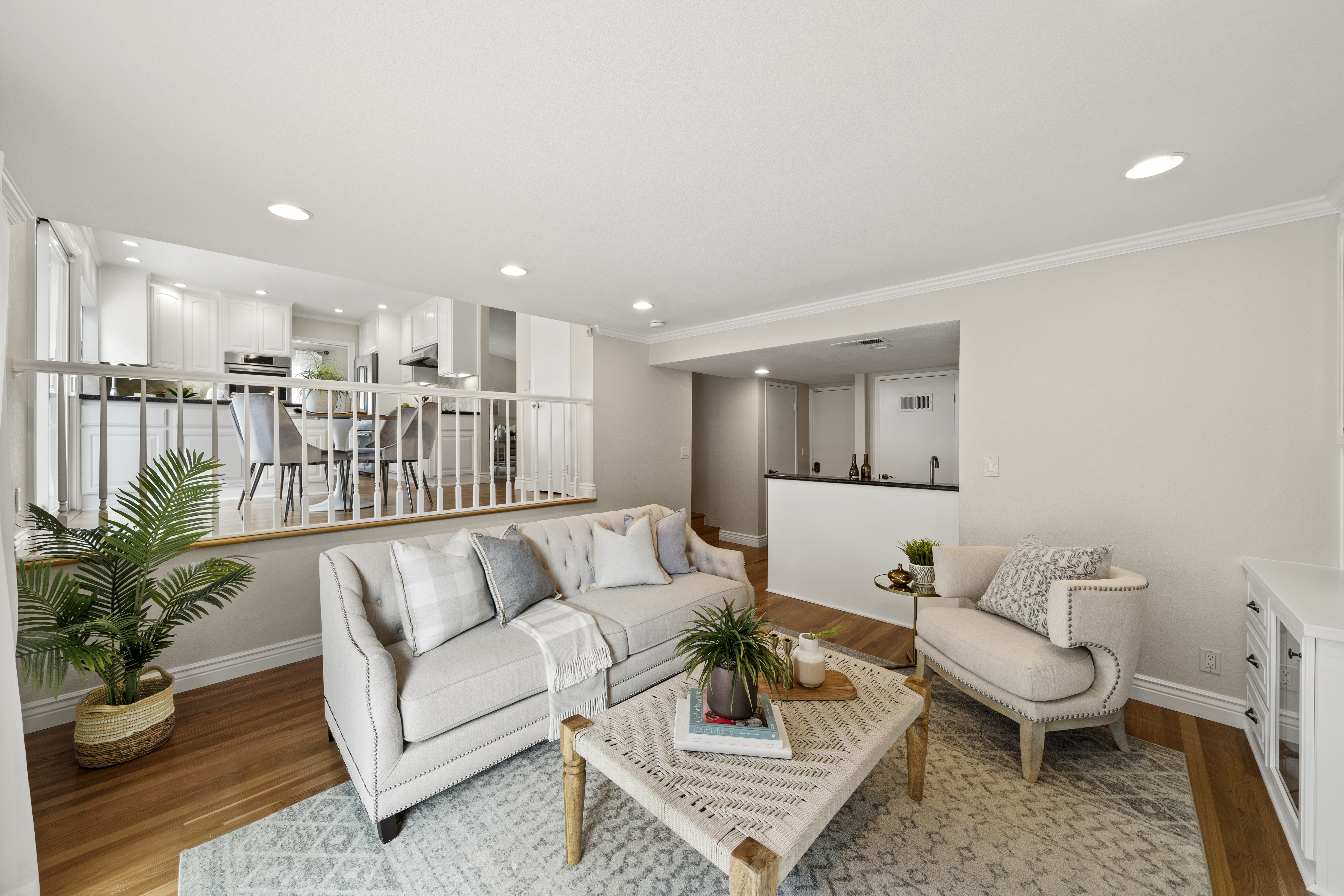 48775 Big Horn Court 