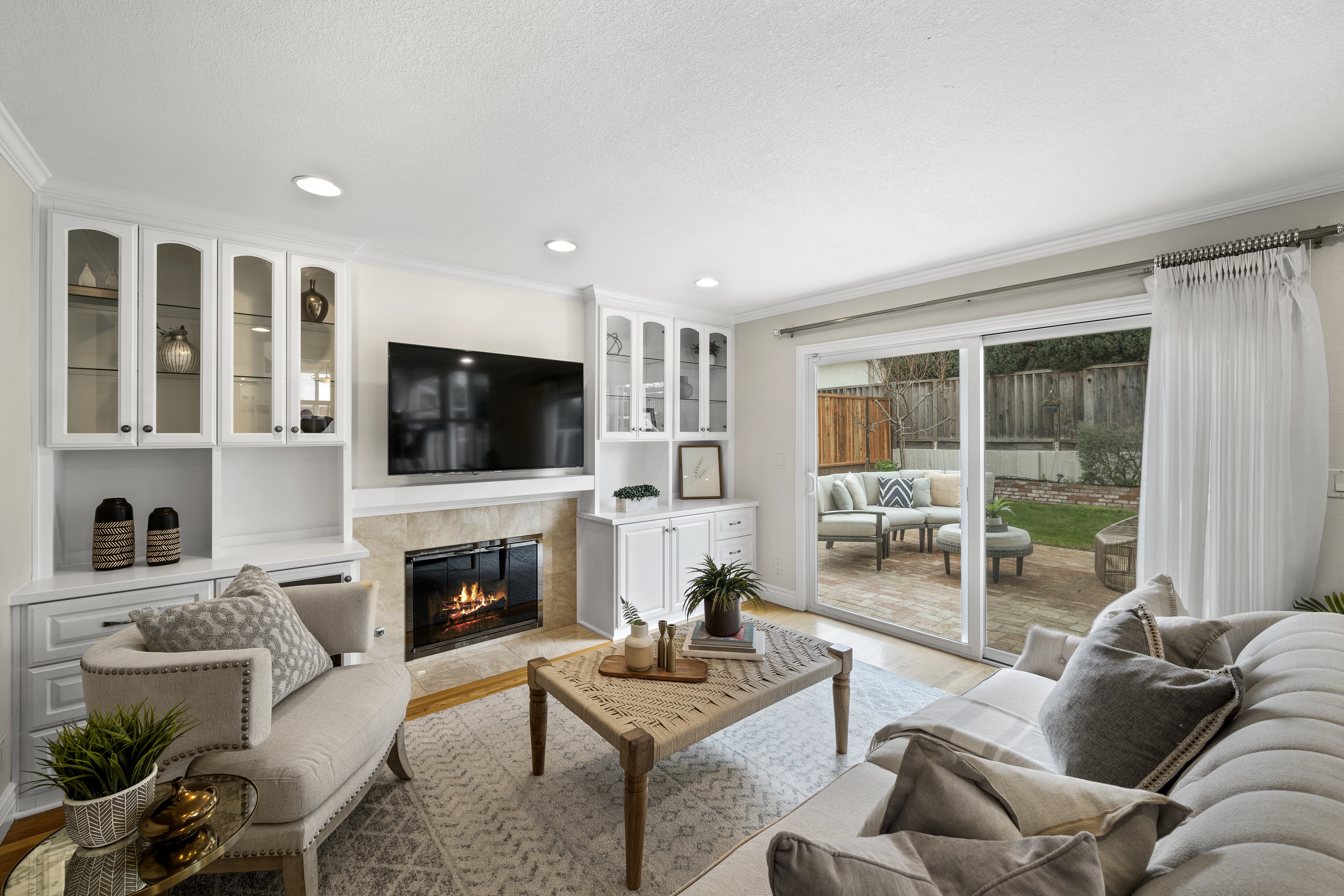 48775 Big Horn Court 