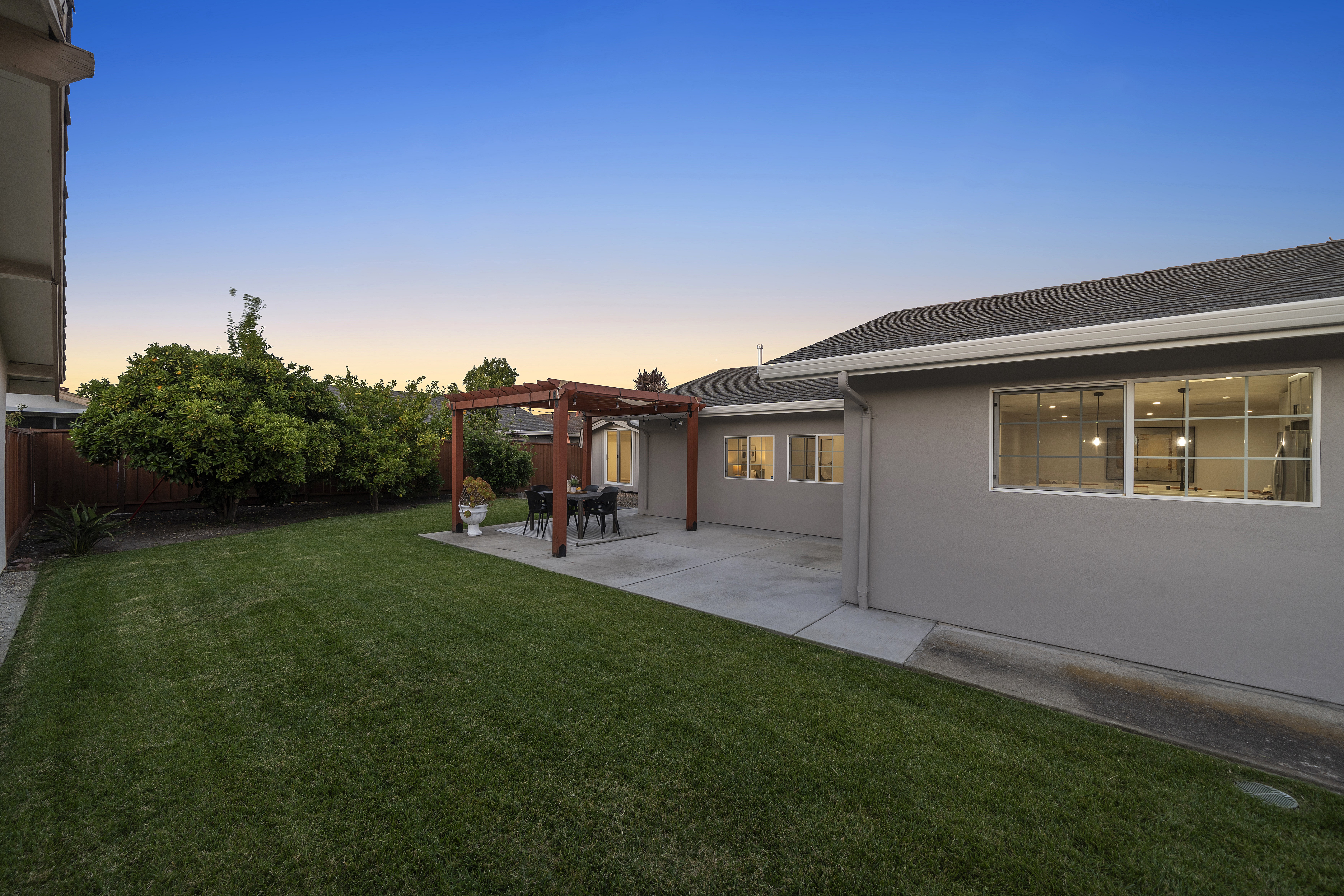 32488 Lake Chabot Street 