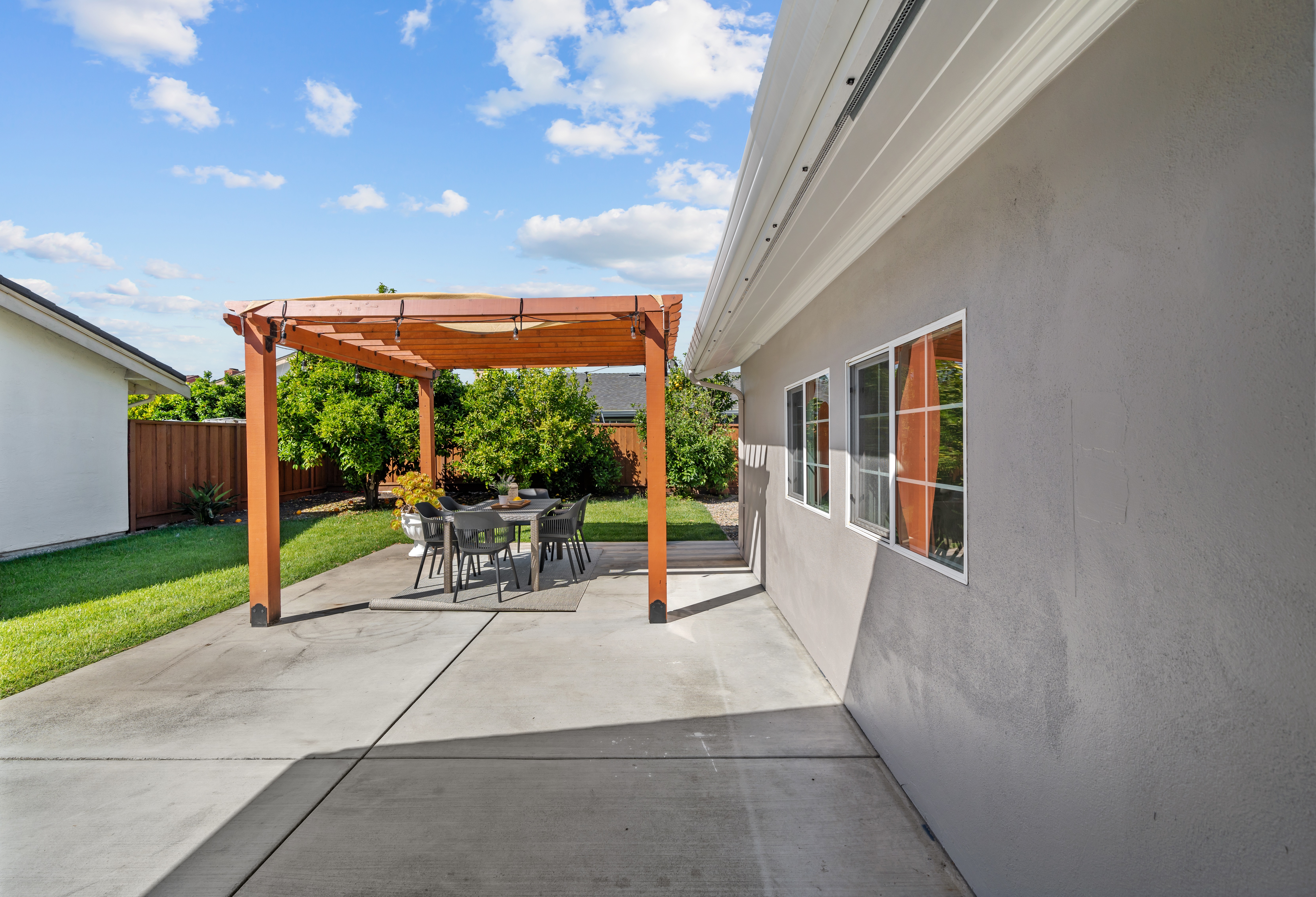 32488 Lake Chabot Street 
