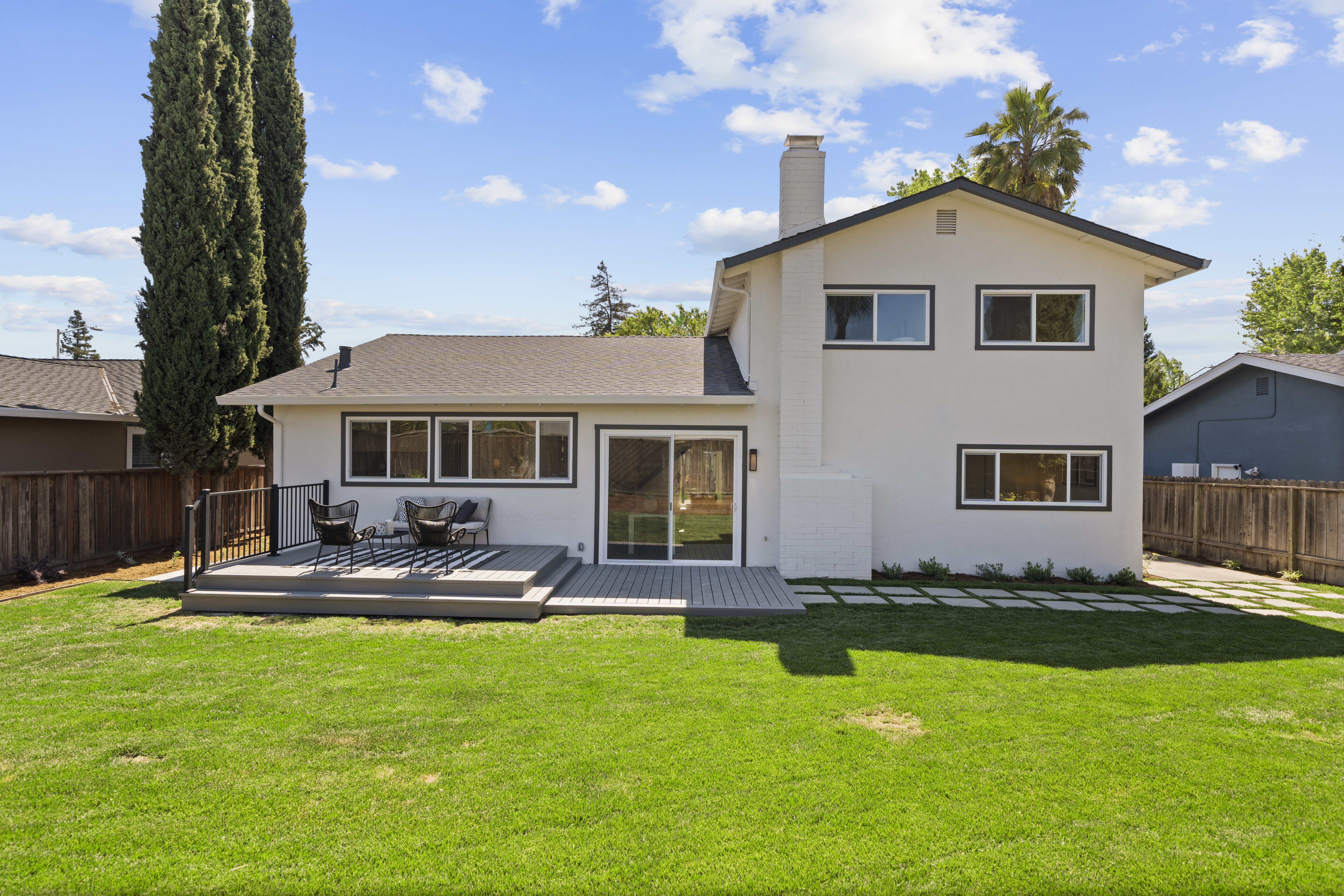 4944 Blackbird Way 