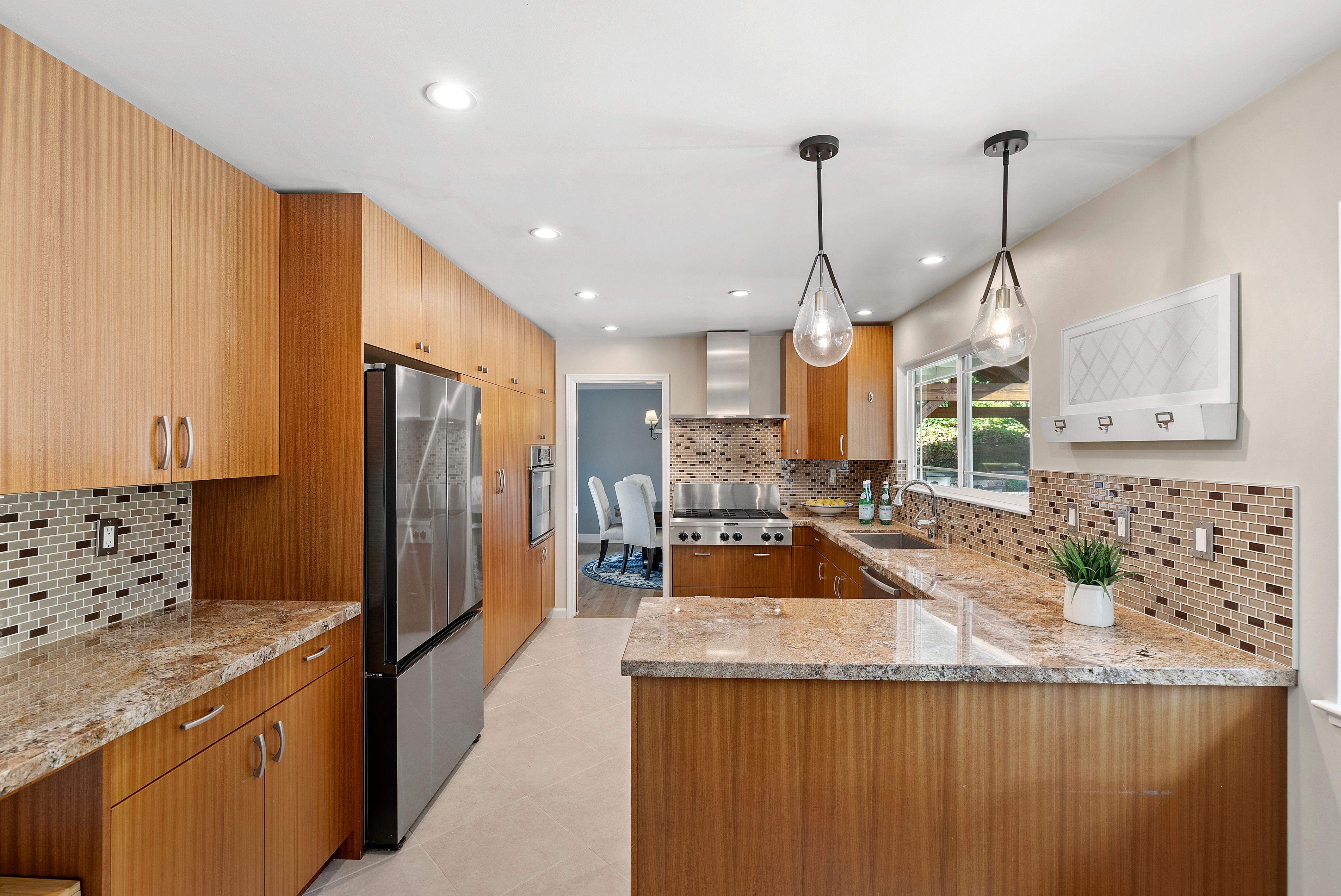 1068 Country Club Drive 