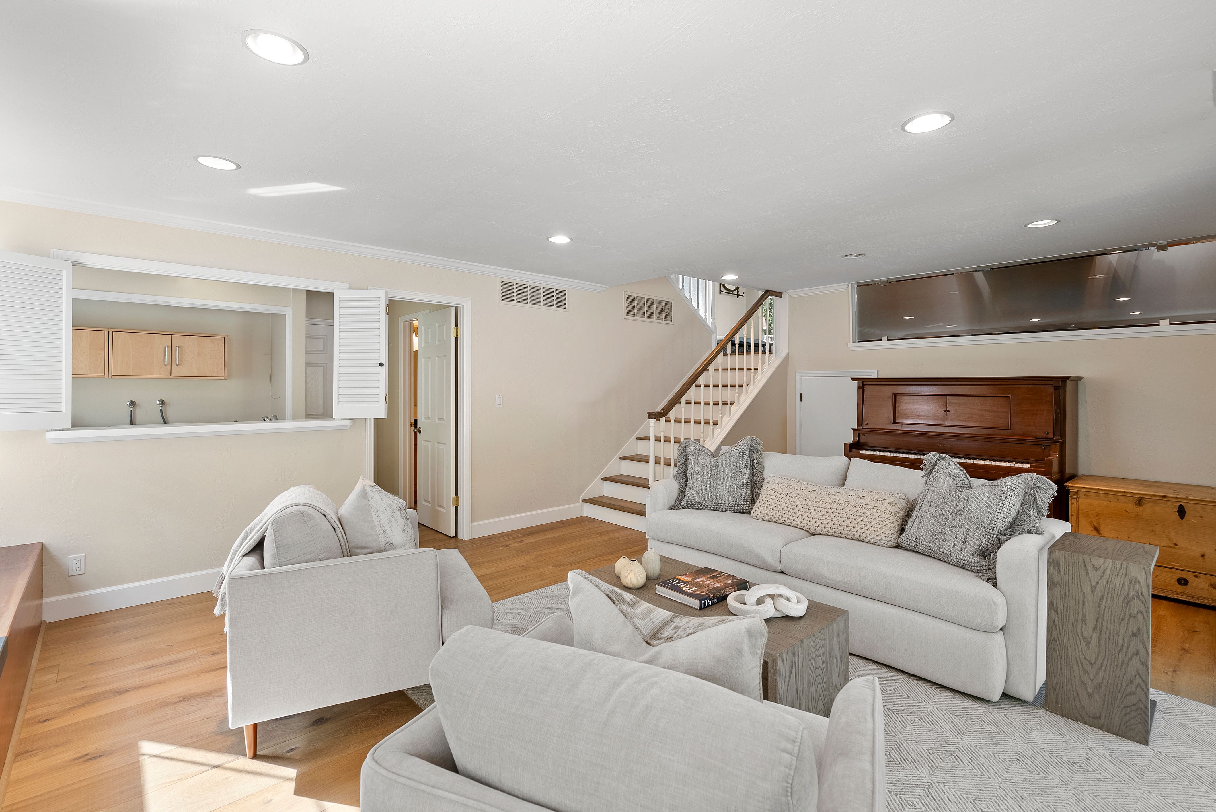 1068 Country Club Drive 